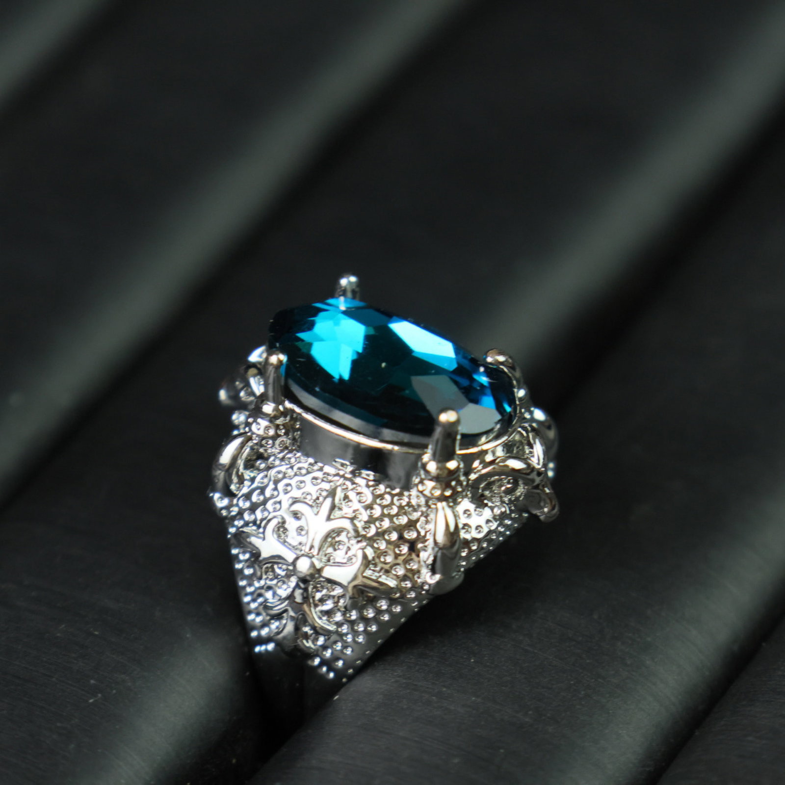 An Exquisite Ring - 6