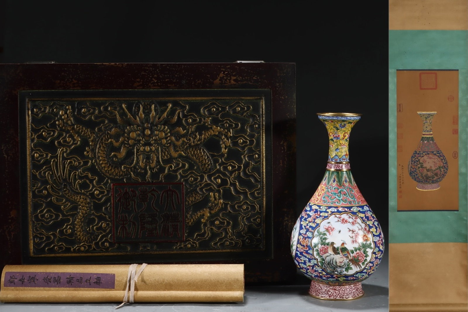 An Exquisite Enamel Flower and Bird Pattern Vase,with Chinese Vertical Scroll Ink Painting on Silk: An Exquisite Enamel Flower and Bird Pattern Vase,with Chinese Vertical Scroll Ink Painting on Silk,Qing Dynasty,China,Qianlong Four-character Mark,Size:(Without frame)10.8inx22.8in,(Porcelain)11inx5.7