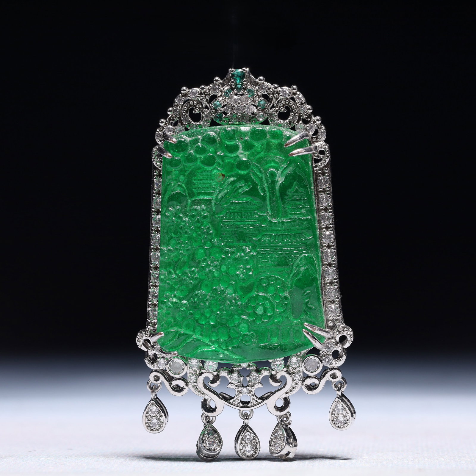 An Exquisite Landscape Pattern Pendant,Inlaid Gems: An Exquisite Landscape Pattern Pendant,Inlaid Gems,Size:1.8inx0.4inx3.1in,Weight:47.3g 一个精美的山水纹吊坠,镶宝石
