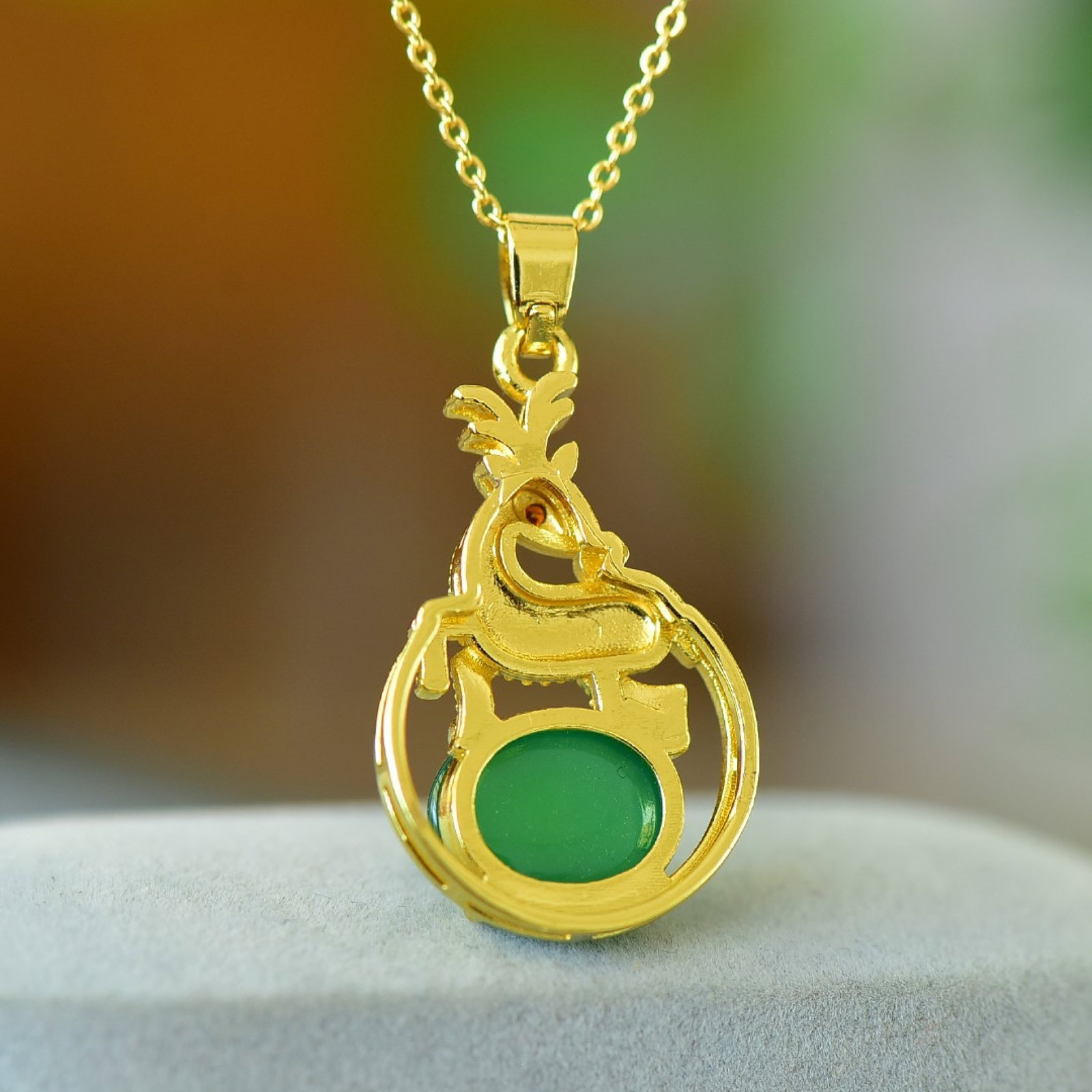 An Exquisite Pendant - 5