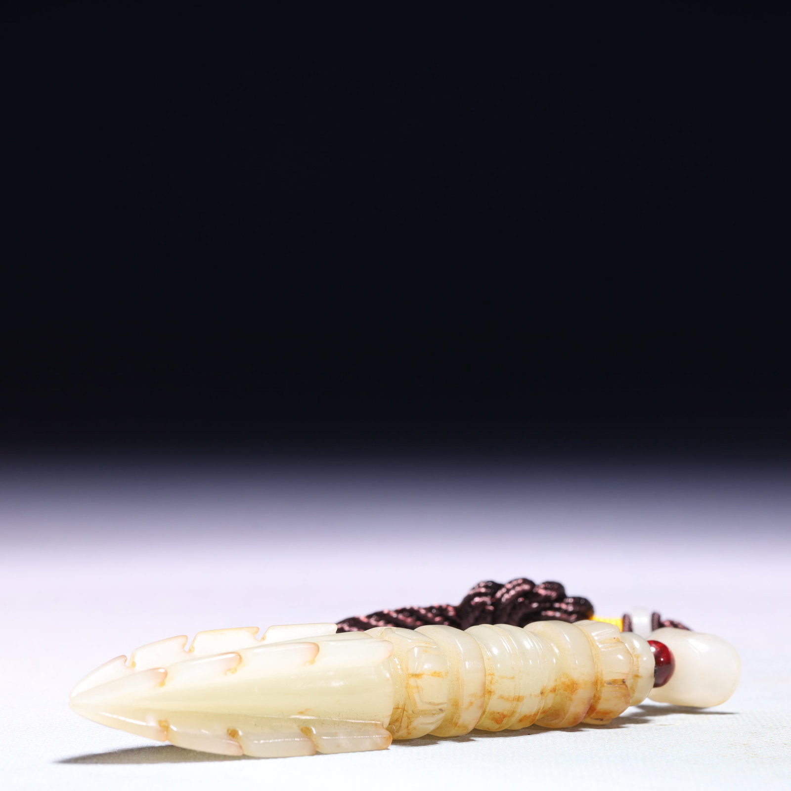 An Exquisite White Jade Ritual Implement - 7