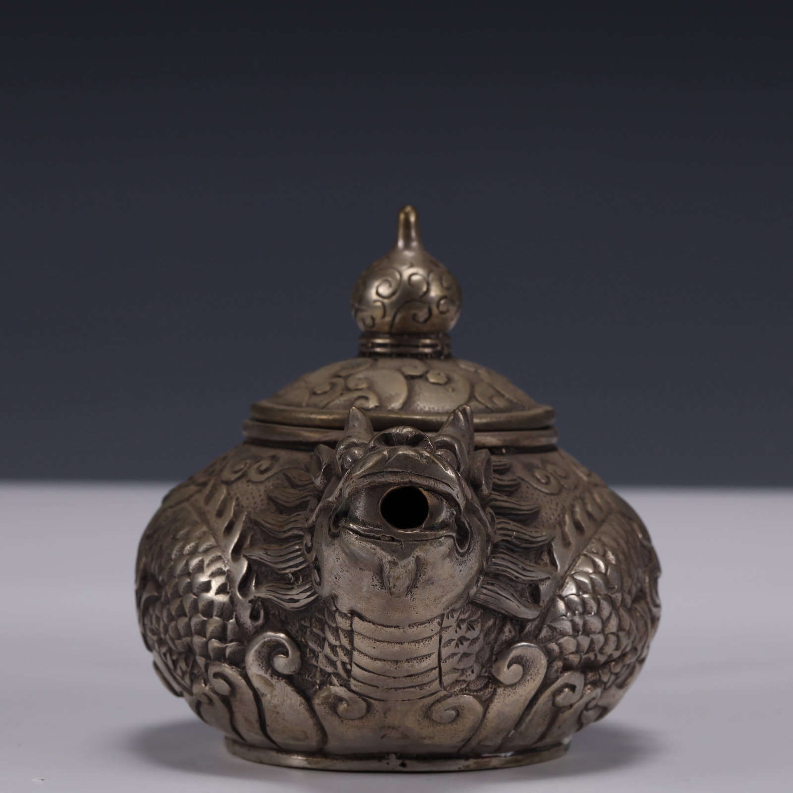 An Exquisite Silver-Plated Bronze Dragon Pattern Ewer - 5