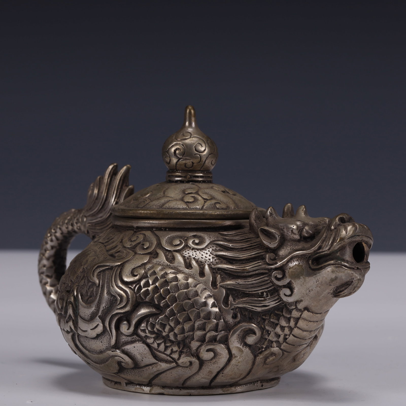 An Exquisite Silver-Plated Bronze Dragon Pattern Ewer - 6