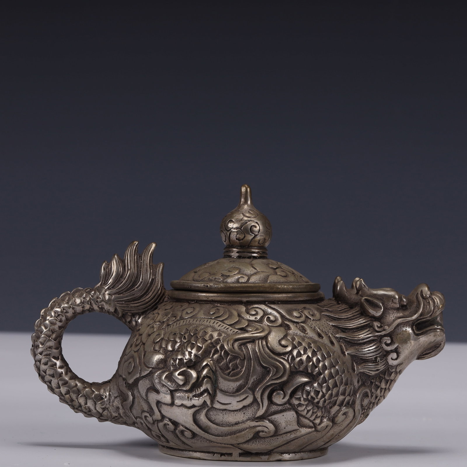An Exquisite Silver-Plated Bronze Dragon Pattern Ewer - 7
