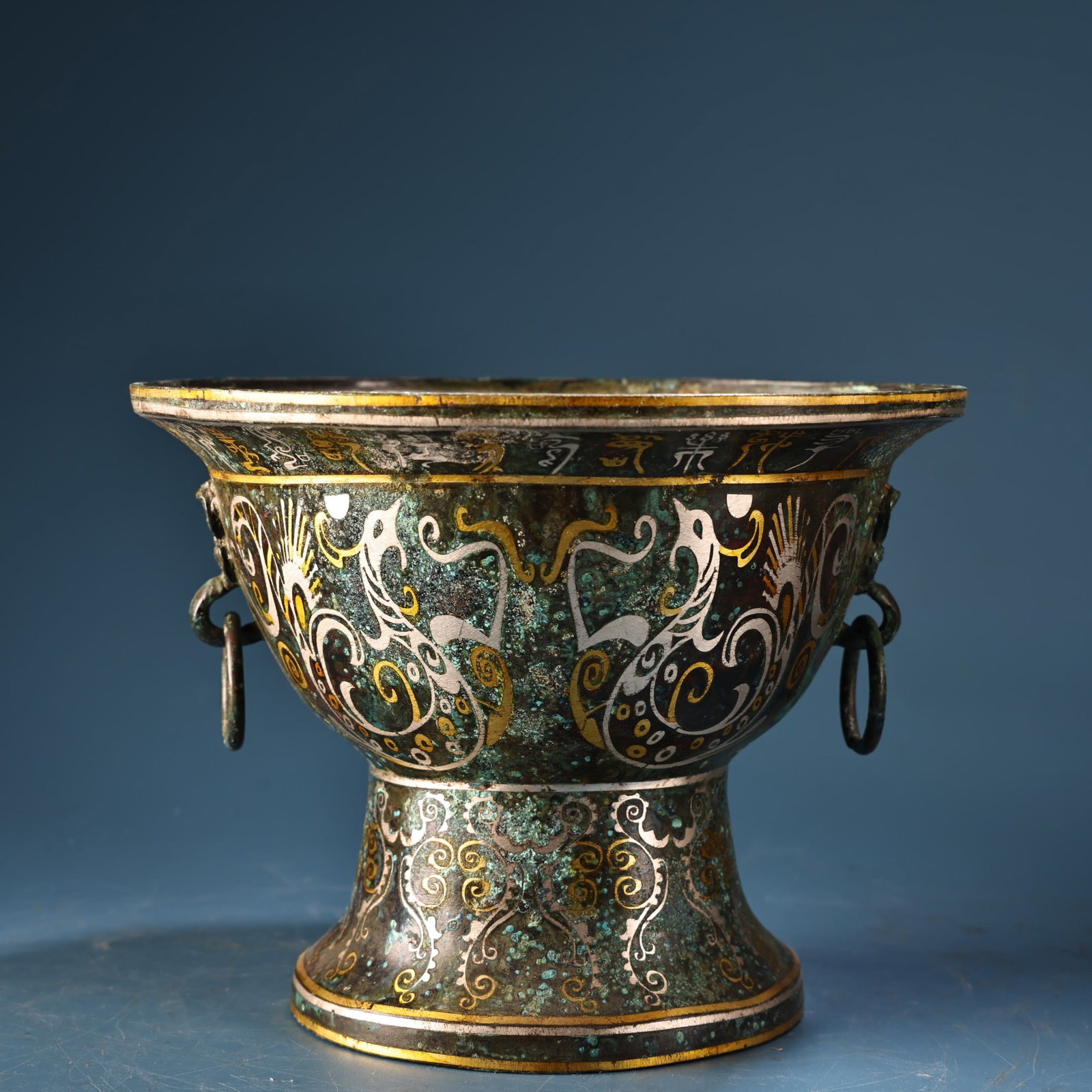 An Exquisite Bronze Inlaid Gold and Silver Chi-Dragon Pattern Elephant-Ears Jar,With Inscription: An Exquisite Bronze Inlaid Gold and Silver Chi-Dragon Pattern Elephant-Ears Jar,With Inscription,Ancient Time,China,Size:5.9inx7.9in,Weight:1220g 铜错金银螭龙ಬ