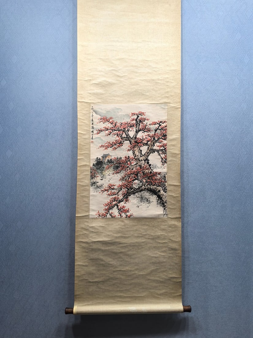 A Chinese Vertical Scroll Ink Painting of Flower on Paper,Guan Shanyue: A Chinese Vertical Scroll Ink Painting of Flower on Paper,Guan Shanyue,Size:17.5inx26in 一幅中国水墨花卉画立轴,关山月