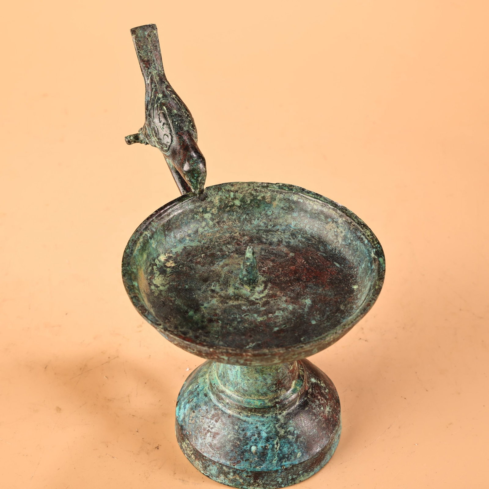 An Exquisite Bronze Candlestick - 3