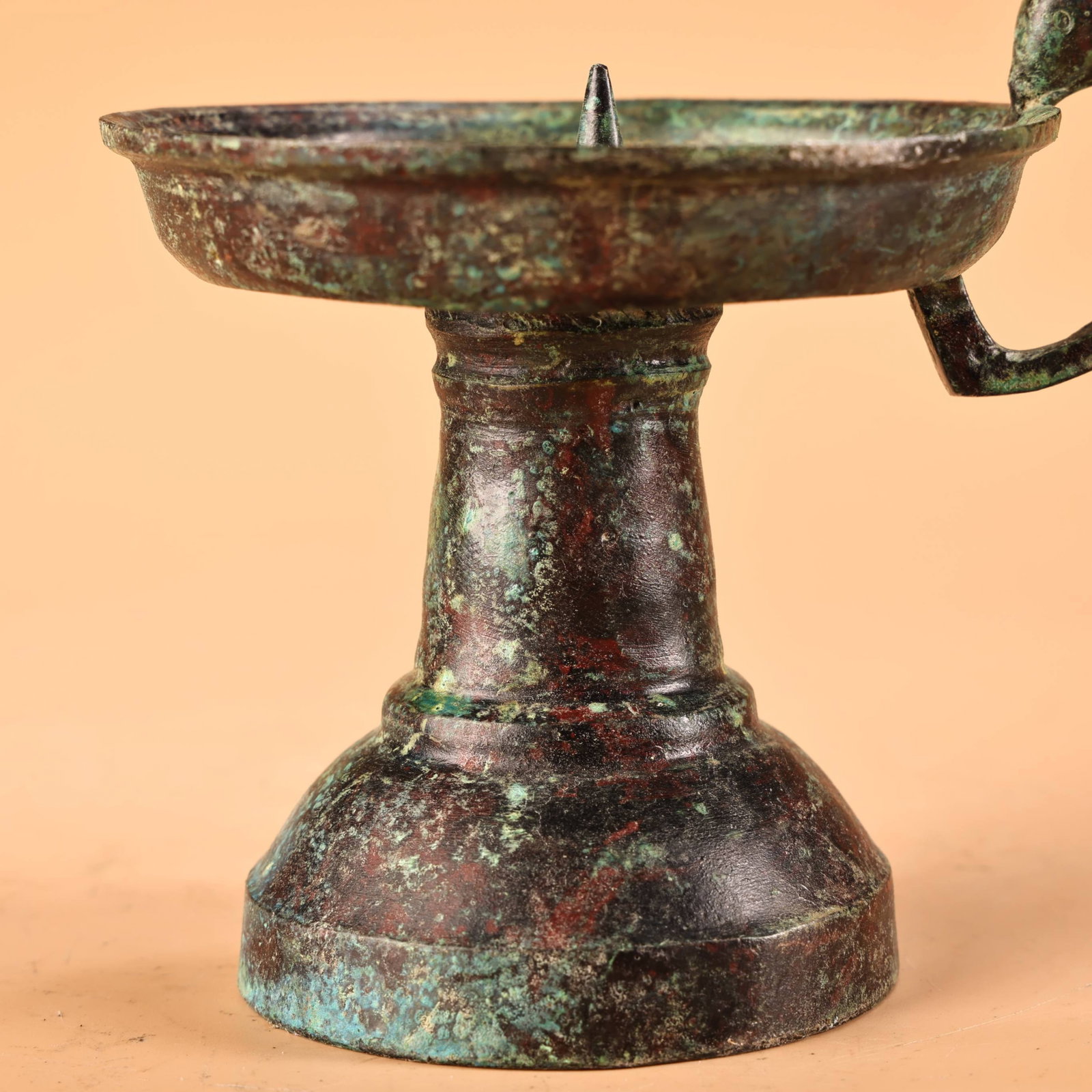 An Exquisite Bronze Candlestick - 5