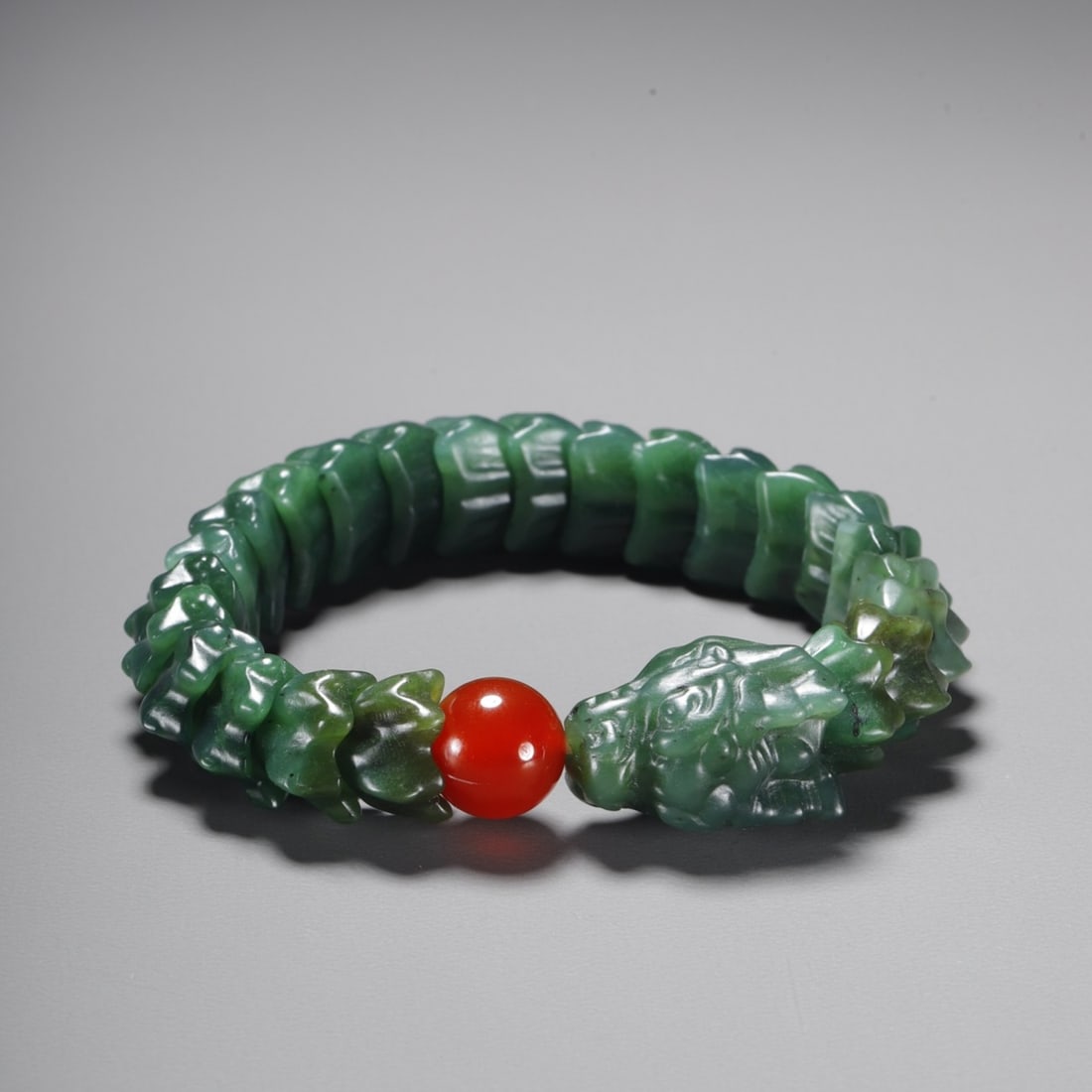 An Exquisite Jasper Dragon-head Bracelets (1 of 7)