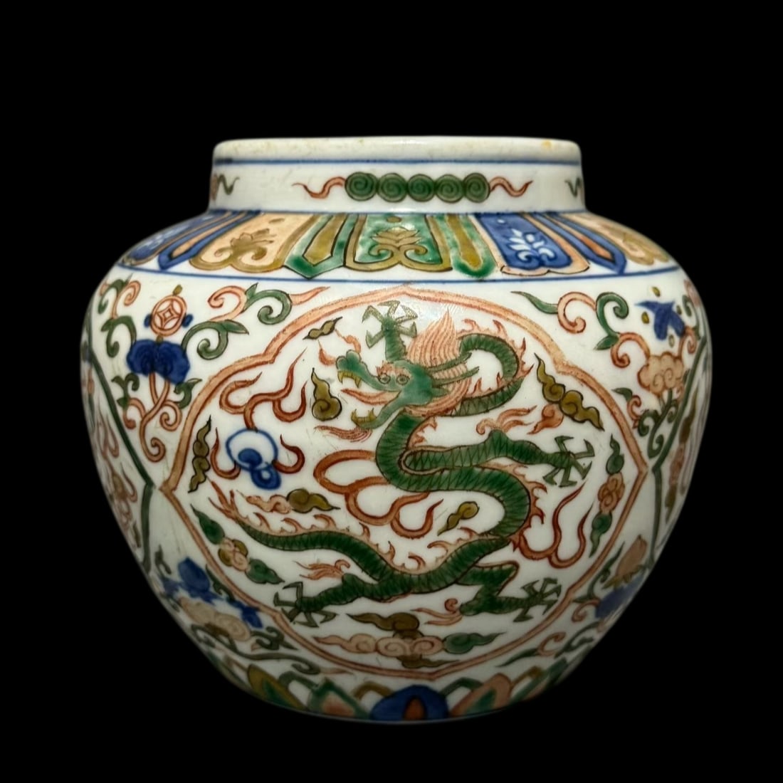 An Exquisite Blue and White Doucai Auspicious Cloud and Dragon Pattern Jar: An Exquisite Blue and White Doucai Auspicious Cloud and Dragon Pattern Jar,Ming Dynasty,China,Jiajing Six-character Mark,Size:4.9inx5.5in