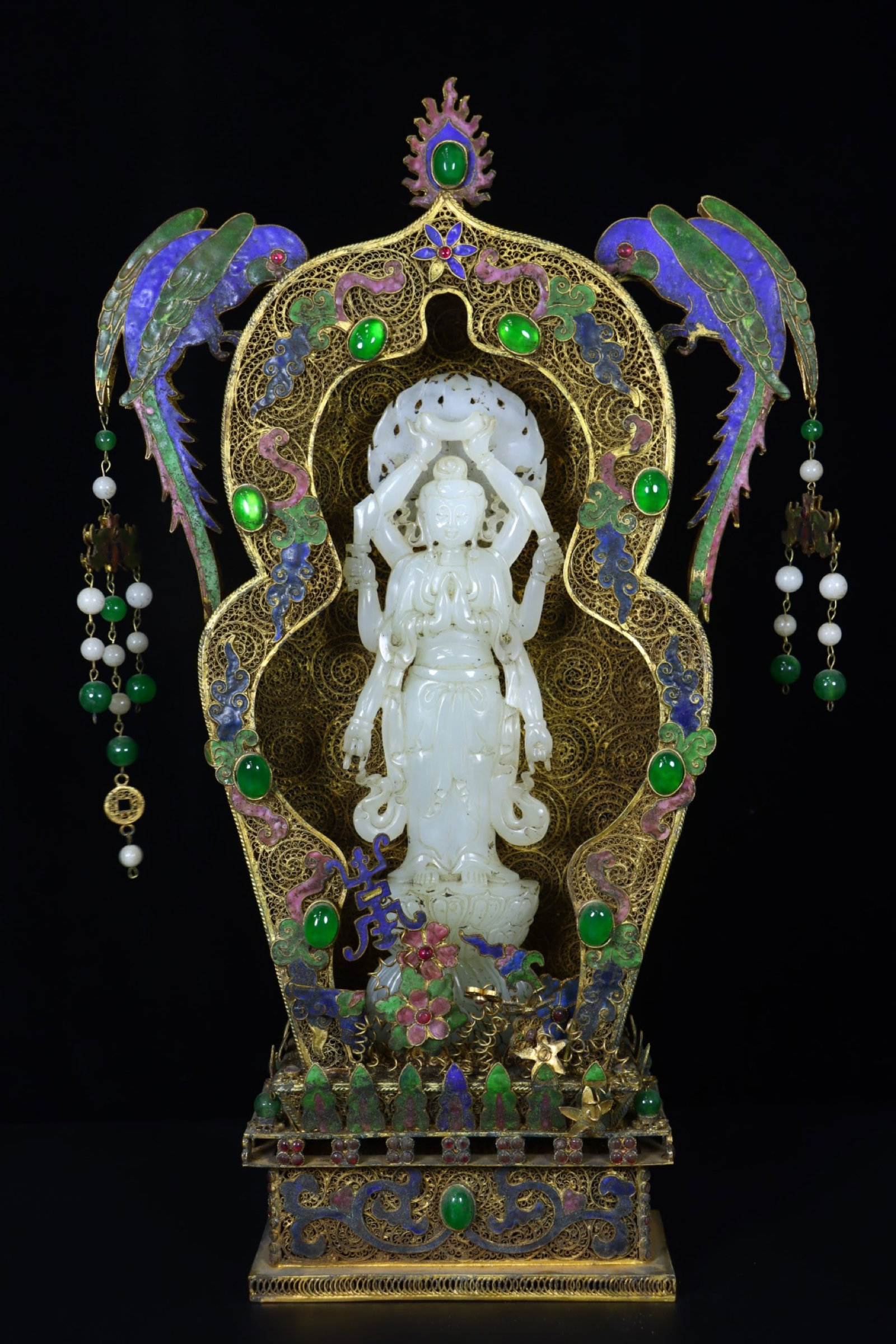 An Exquisite Cloisonne Inlaid White Jade Statue of Avalokitesvara,Inlaid Jasper: An Exquisite Cloisonne Inlaid White Jade Statue of Avalokitesvara,Inlaid Jasper,Qing Dynasty,China,Size:10.6inx3.1inx17.7in,Weight:2246g