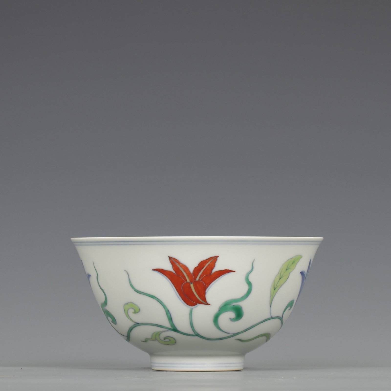 An Exquisite Doucai Flower Pattern Bowl - 6