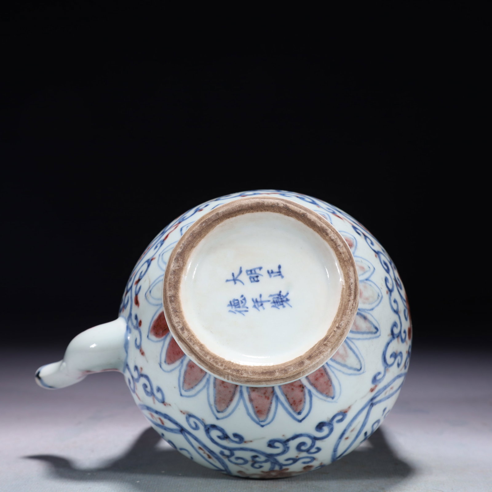An Exquisite Doucai Lotus Pattern Loop-Handled Pot - 12