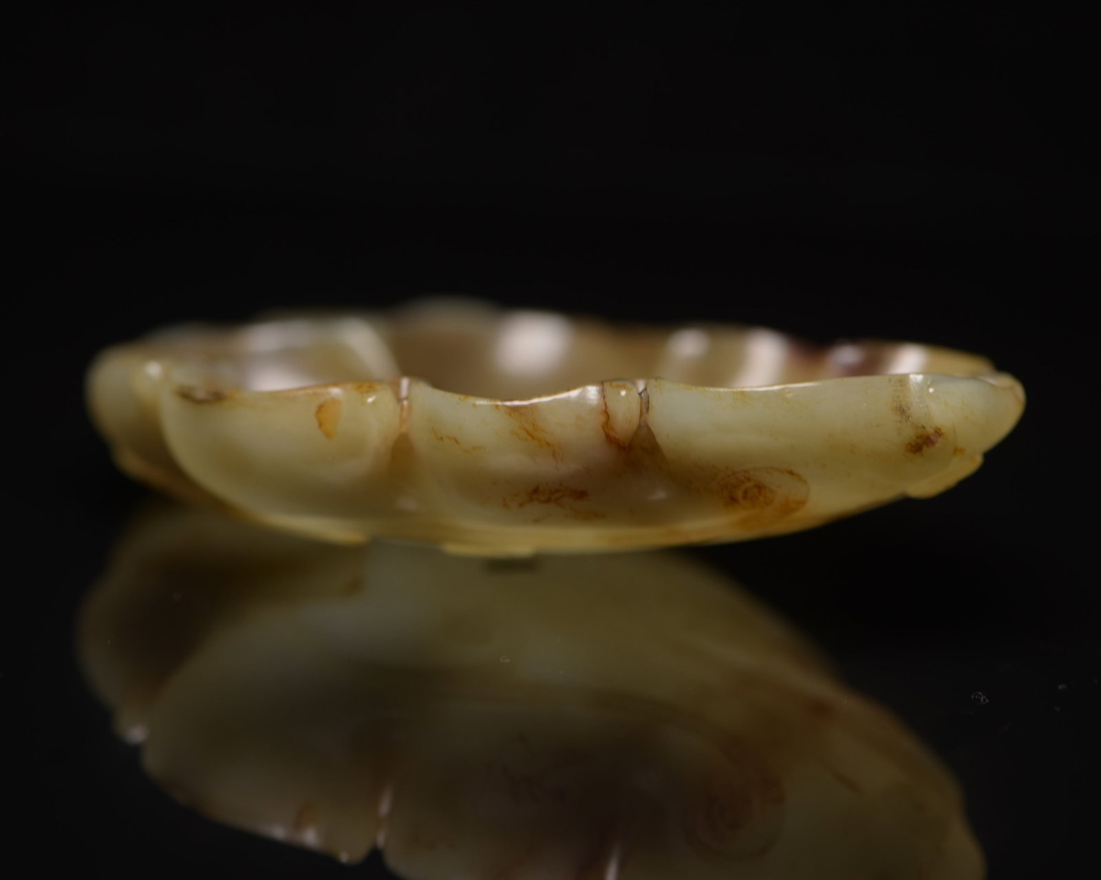 An Exquisite White Jade Brush Washer - 4