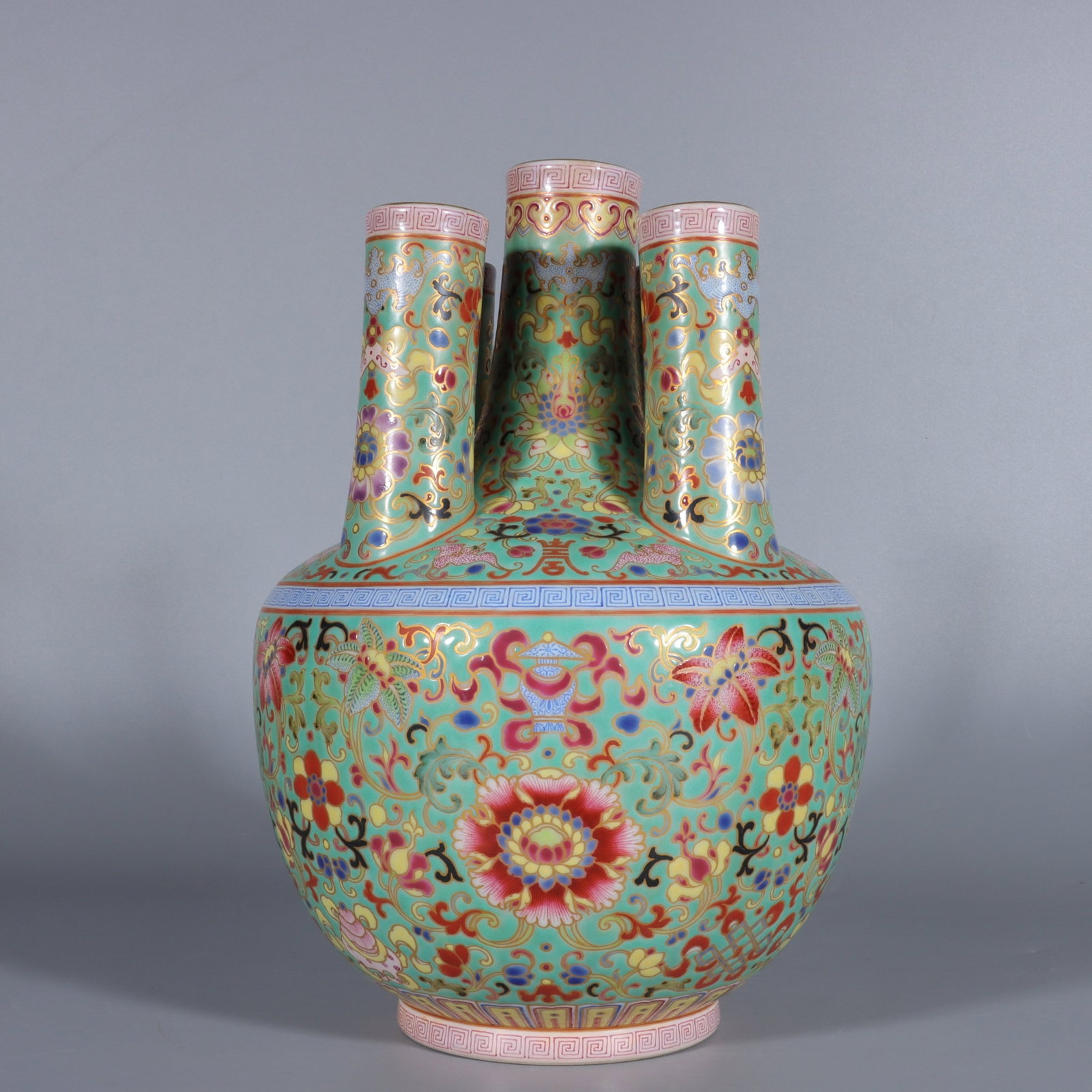 An Exquisite Enamel Painted Gold Lotus Pattern Vase: An Exquisite Enamel Painted Gold Lotus Pattern Vase,Qing Dynasty,China,Qianlong Four-character Mark,Size:10.4inx3.9in 珐琅彩描金缠枝莲纹瓶,&