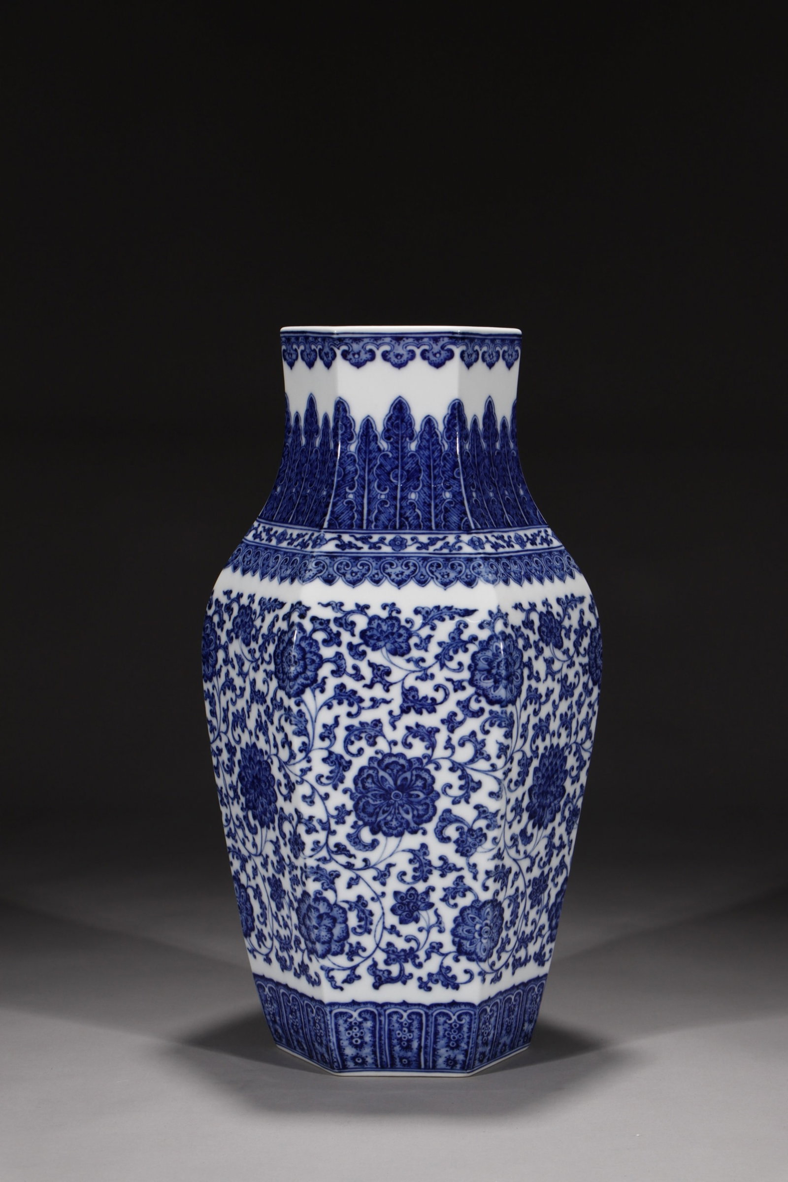 A Rare Blue and White Lotus Pattern Vase: A Rare Blue and White Lotus Pattern Vase,Qing Dynasty,China,Qianlong Six-character Mark,Size:15.7in