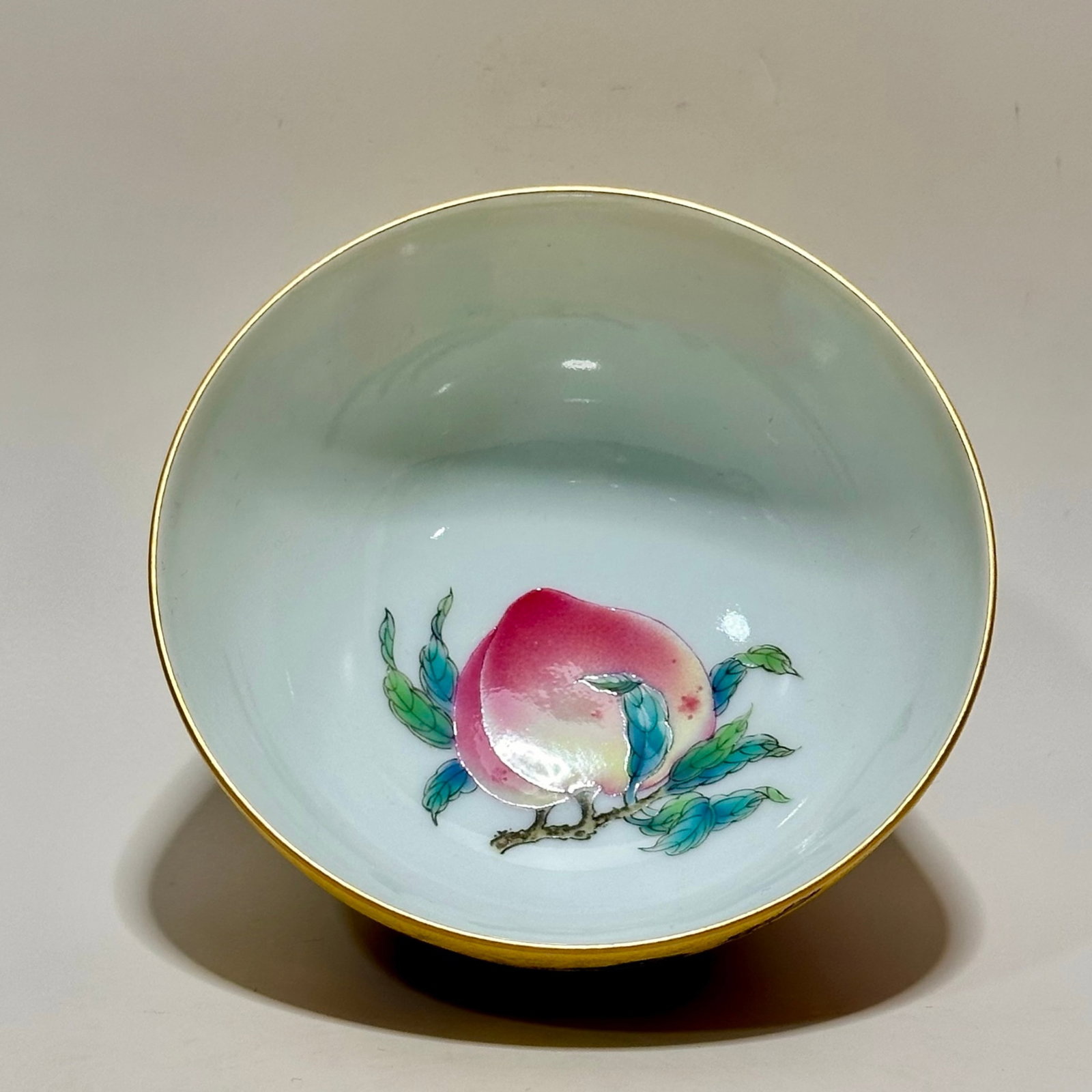An Exquisite Enamel Peach Pattern Bowl - 8