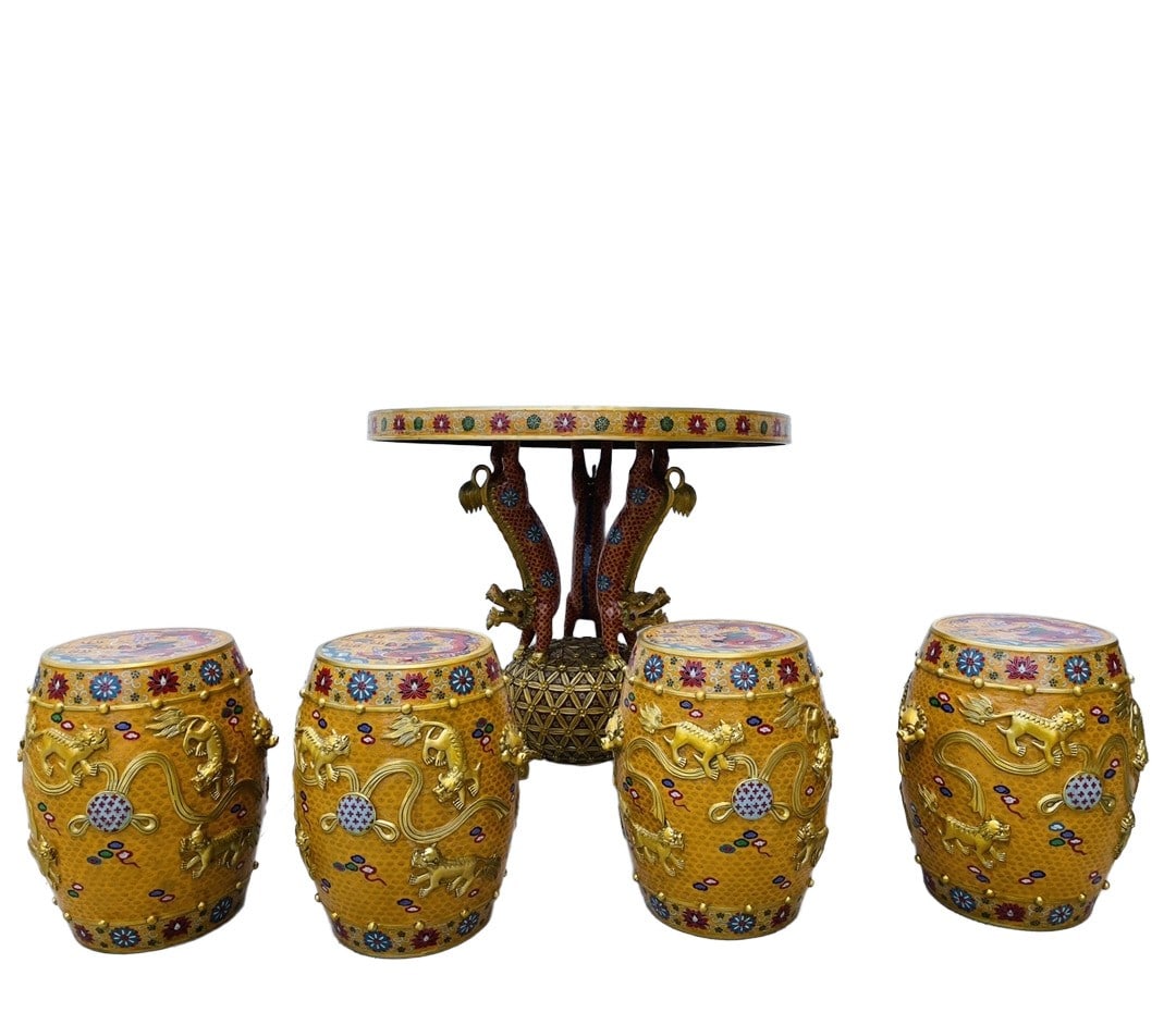 A Set of Exquisite Cloisonne Dragon and Phoenix Pattern Table,with Four Stools: A Set of Exquisite Cloisonne Dragon and Phoenix Pattern Table,with Four Stools,Qing Dynasty,China,Qianlong Four-character Mark,Size:(Table)31.5inx35in,(Stool)17.3inx14.6in,Weight:130001g 一ä