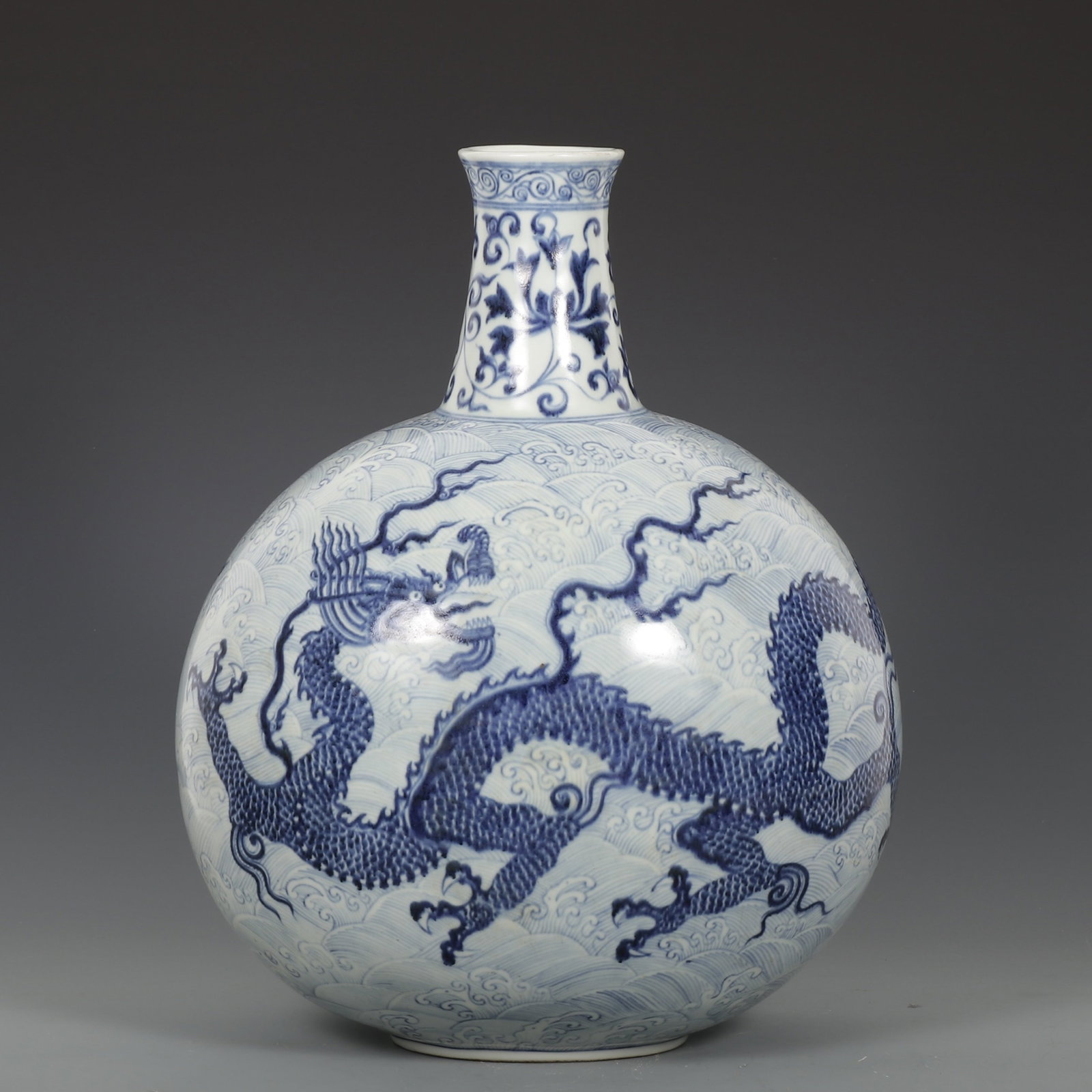 A Huge Blue and White Seawater and Dragon Pattern Vase (1 of 9)