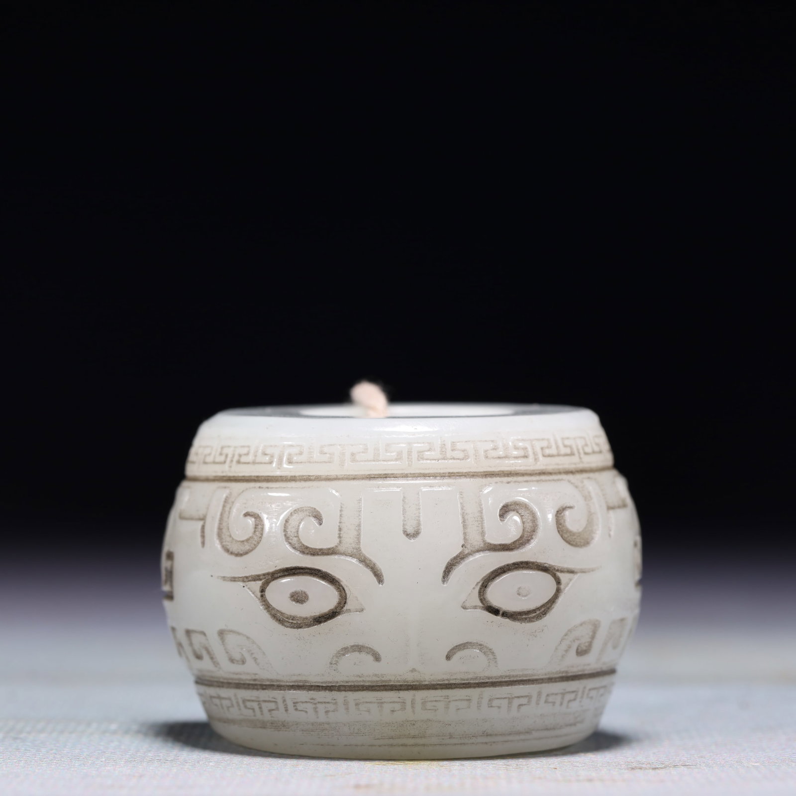 An Exquisite White Jade Beast-Face Pattern Pendant: An Exquisite White Jade Beast-Face Pattern Pendant,Qing Dynasty,China,Size:2inx1.2in,Weight:141.8g 白玉兽面纹挂件,中国清代
