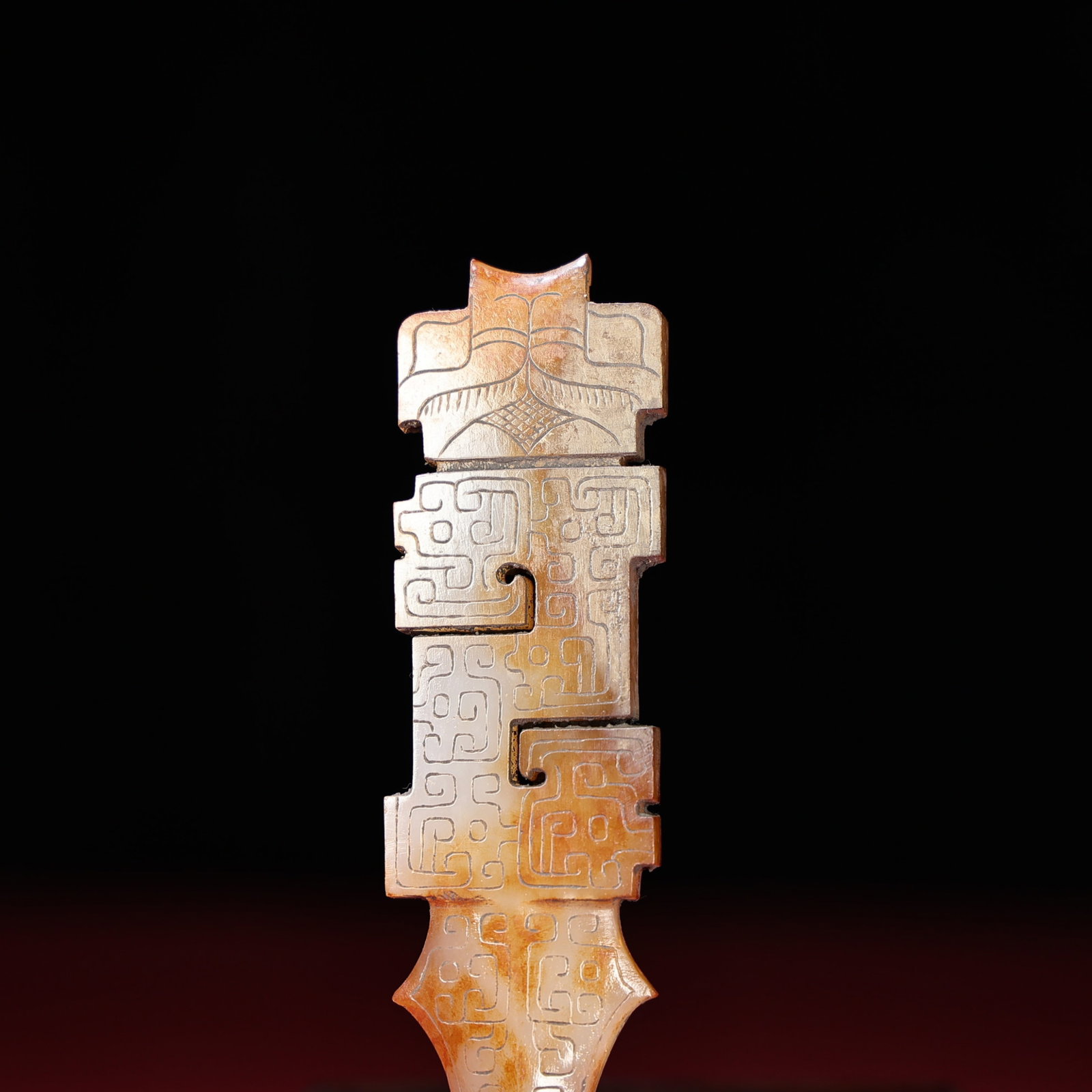 White Jade Dragon Pattern Ornament - 2