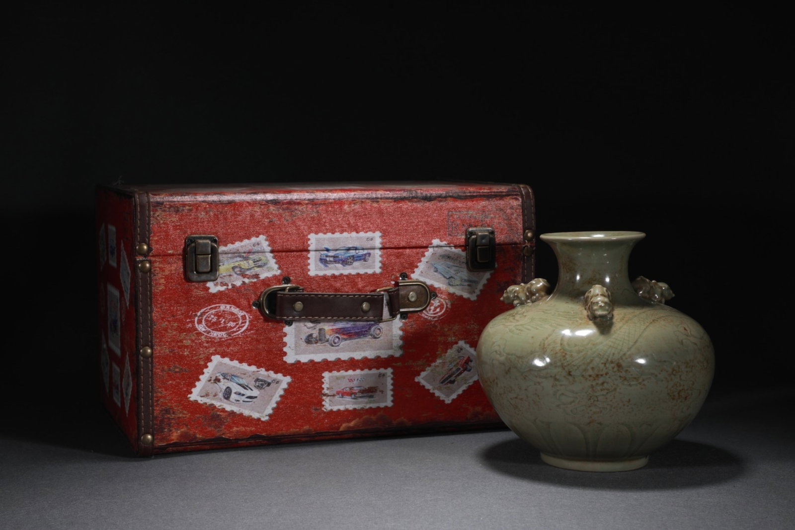 An Exquisite Yue yao Auspicious Cloud and Dragon Pattern Beast-Ears Vase: An Exquisite Yue yao Auspicious Cloud and Dragon Pattern Beast-Ears Vase,Tang Dynasty,China,Size:7.9inx7.5in 越窑祥云龙纹兽耳瓶,中国&#