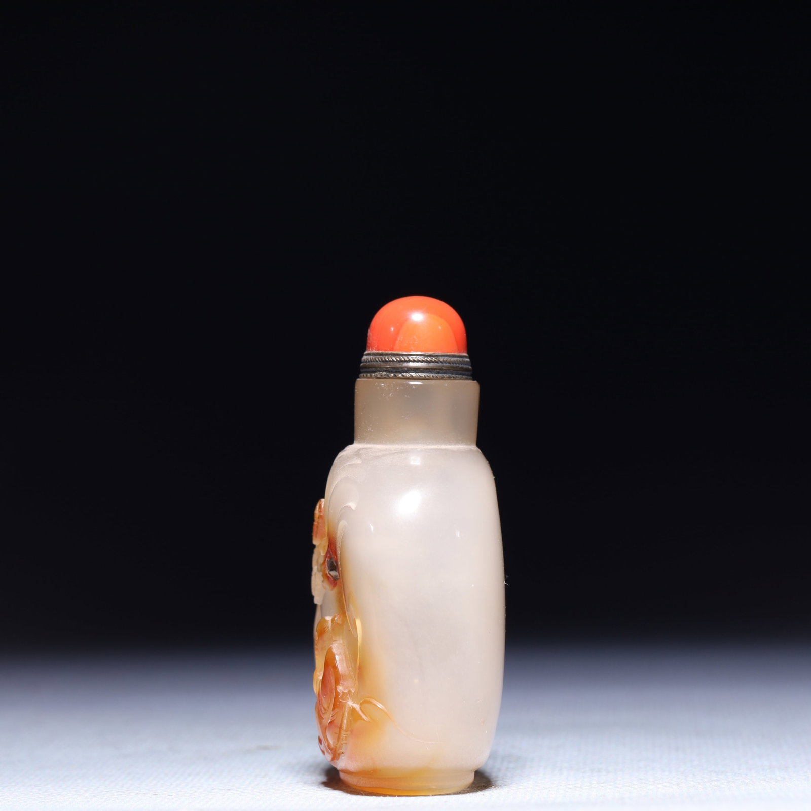 An Exquisite Agate Figure Pattern Snuff Bottle - 3
