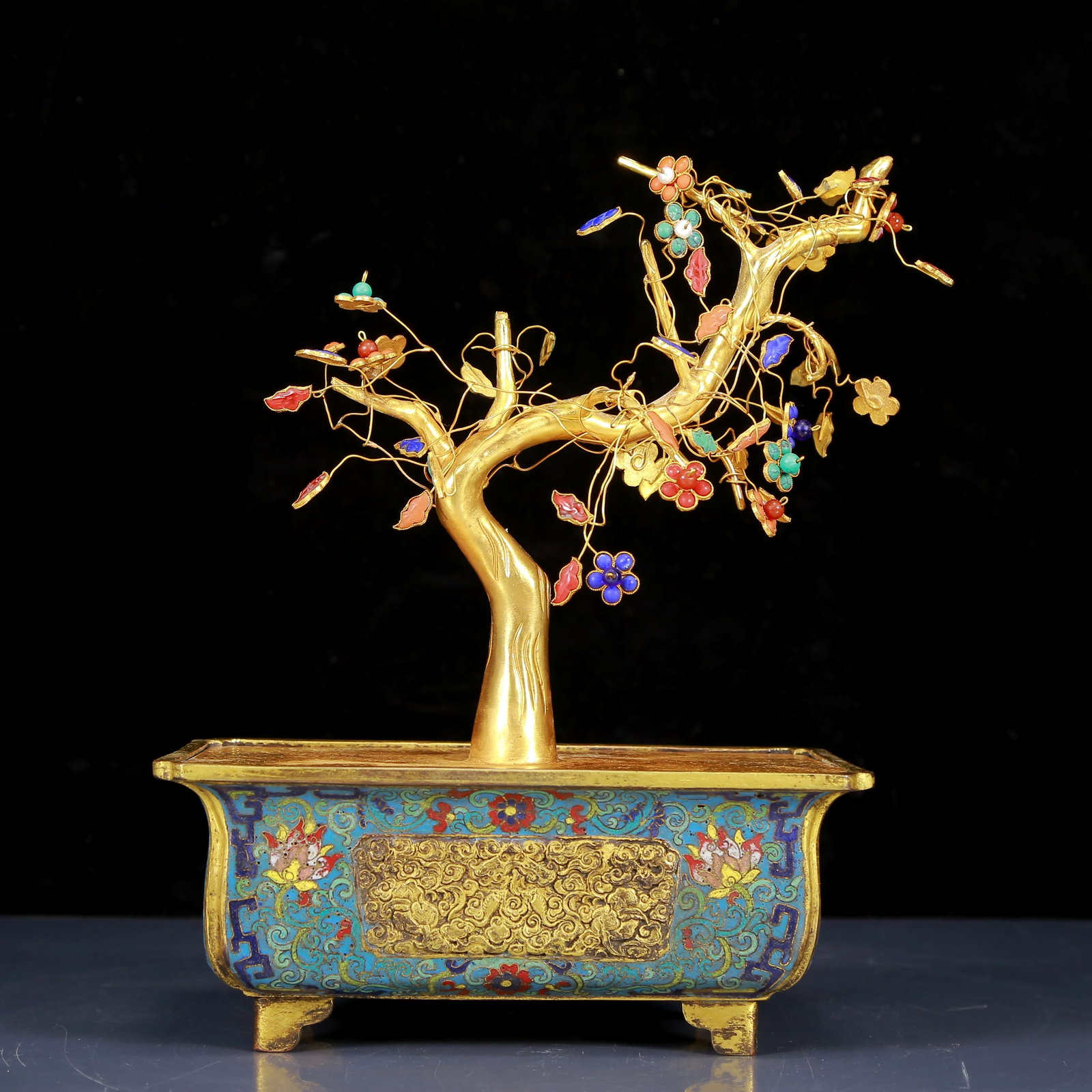 An Exquisite Cloisonne Inlaid Gems Plum Blossom Bonsai: An Exquisite Cloisonne Inlaid Gems Plum Blossom Bonsai,Qing Dynasty, China,Qianlong Four-character Mark,Size:8.3inx5.5inx11in,Weight:1485g 景泰蓝嵌宝石掐Ç