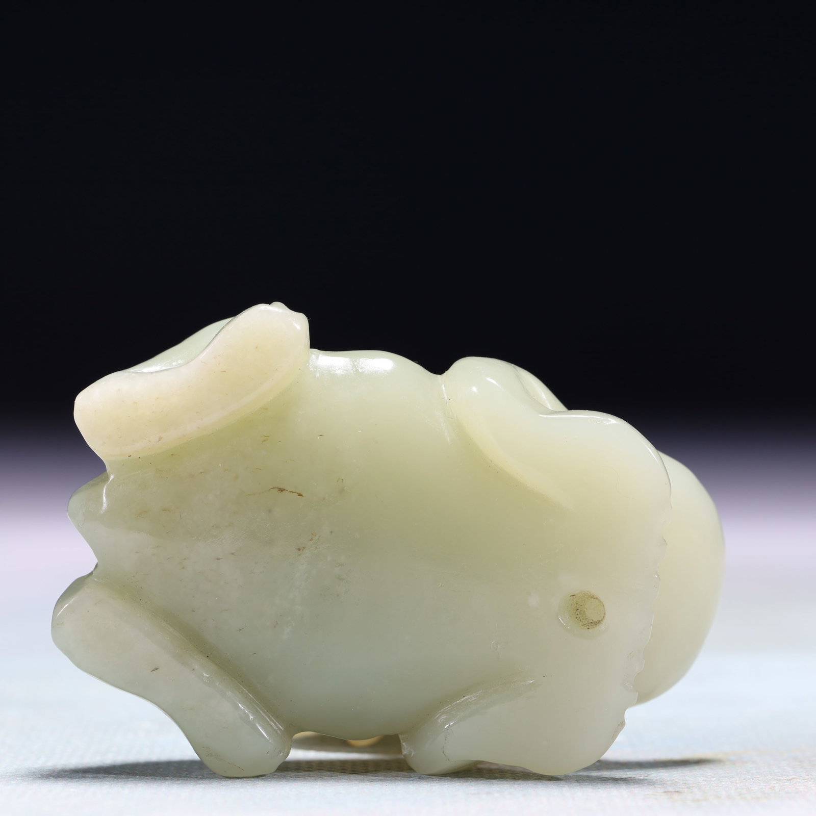 An Exquisite White Jade Frog Ornament - 8