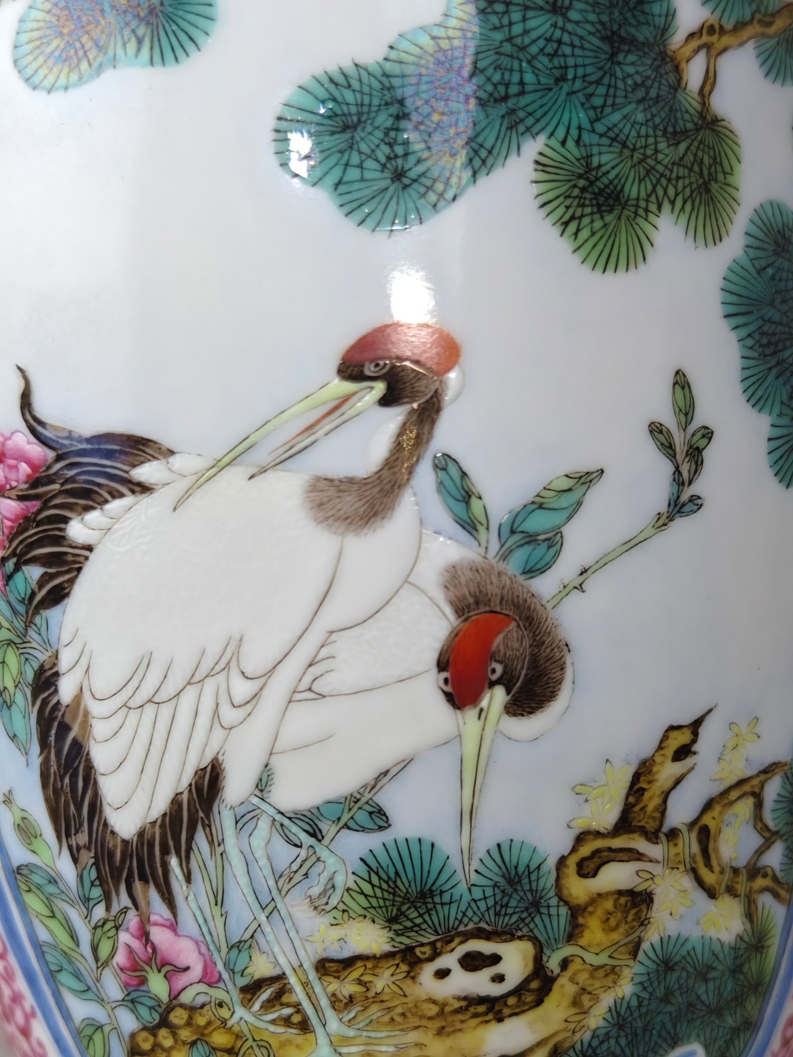 An Exquisite Enamel Ruby Red-Glazed Flower and Bird Pattern Vase - 7