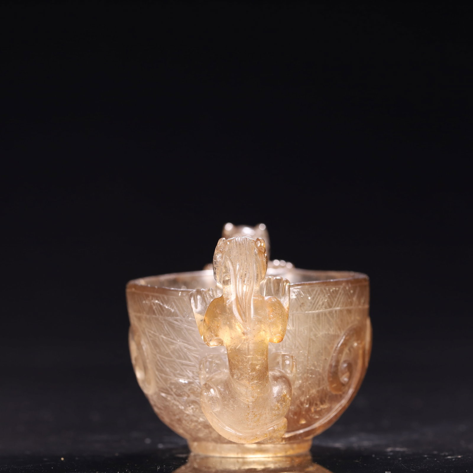 An Exquisite Crystal Chi-Dragon-Ears Cup - 3
