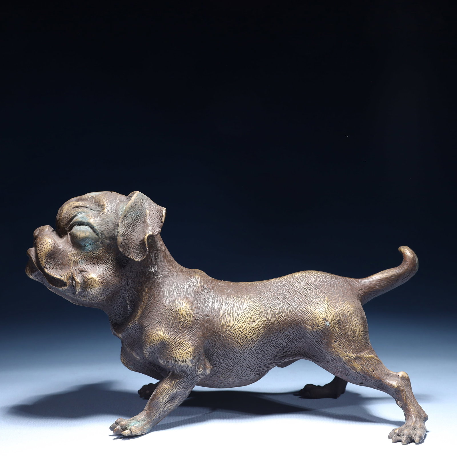 An Exquisite Bronze Dog Ornament (1 of 13)