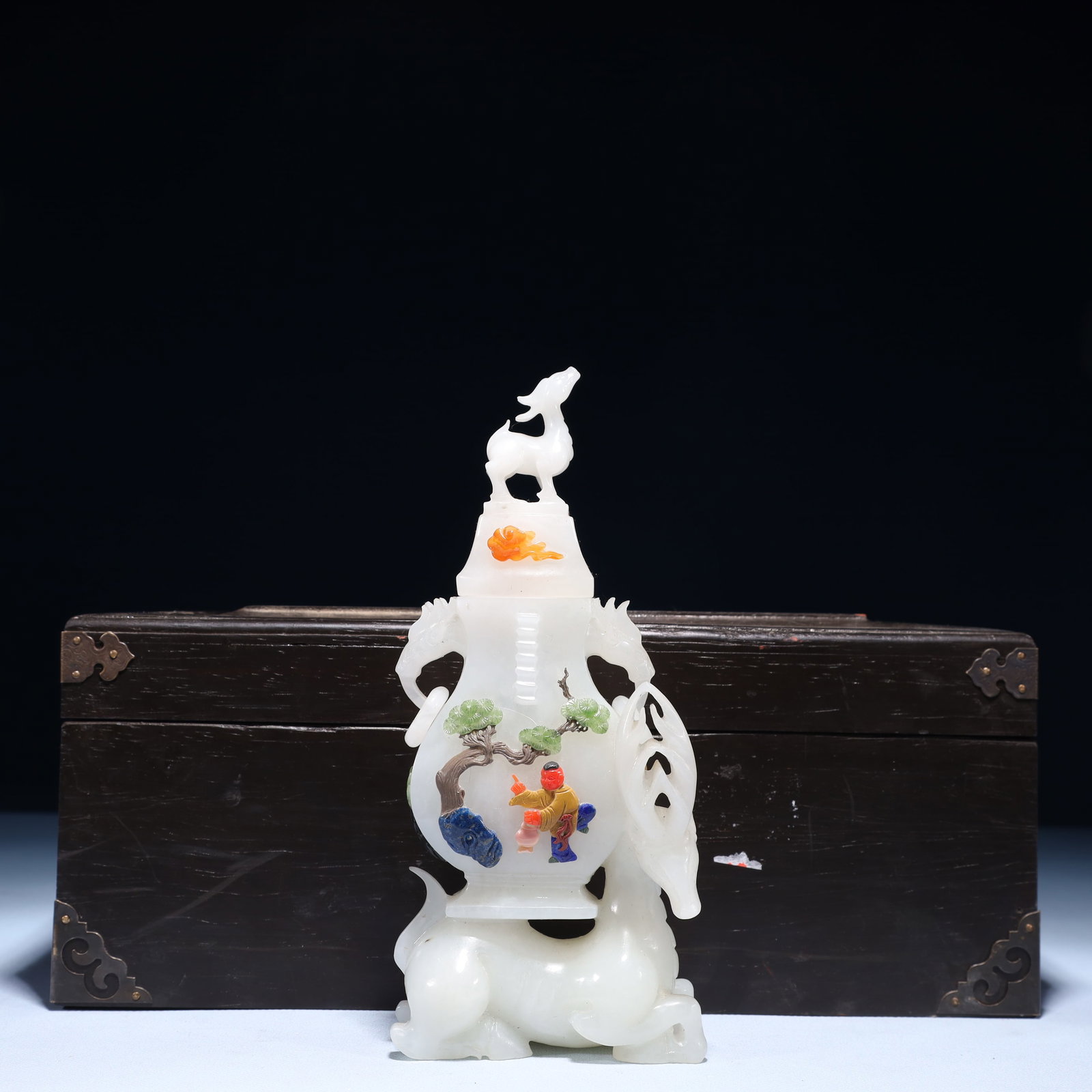 An Exquisite White Jade Figure Pattern Double-Ears Bottle,Inlaid Gems: An Exquisite White Jade Figure Pattern Double-Ears Bottle,Inlaid Gems,Qing Dynasty,China,Size:3.7inx1.6inx8.7in,(Box)13inx9.1inx5.1in,Weight:700g 白玉人物纹双೑