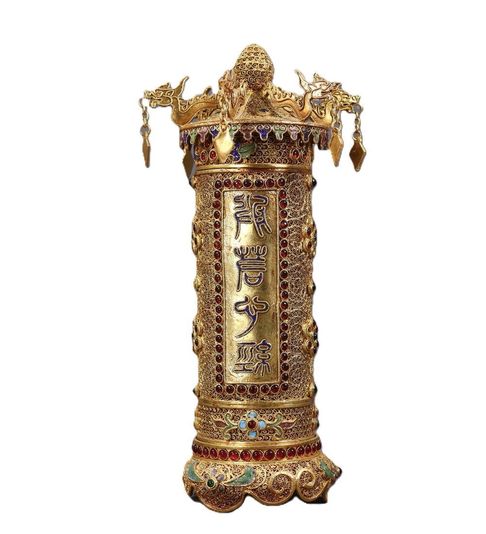 An Exquisite Filigree and Gilding Statue of Avalokitesvara Box,With Scriptures,Inlaid Gems: An Exquisite Filigree and Gilding Statue of Avalokitesvara Box,With Scriptures,Inlaid Gems,Qing Dynasty,China,Qianlong Four-character