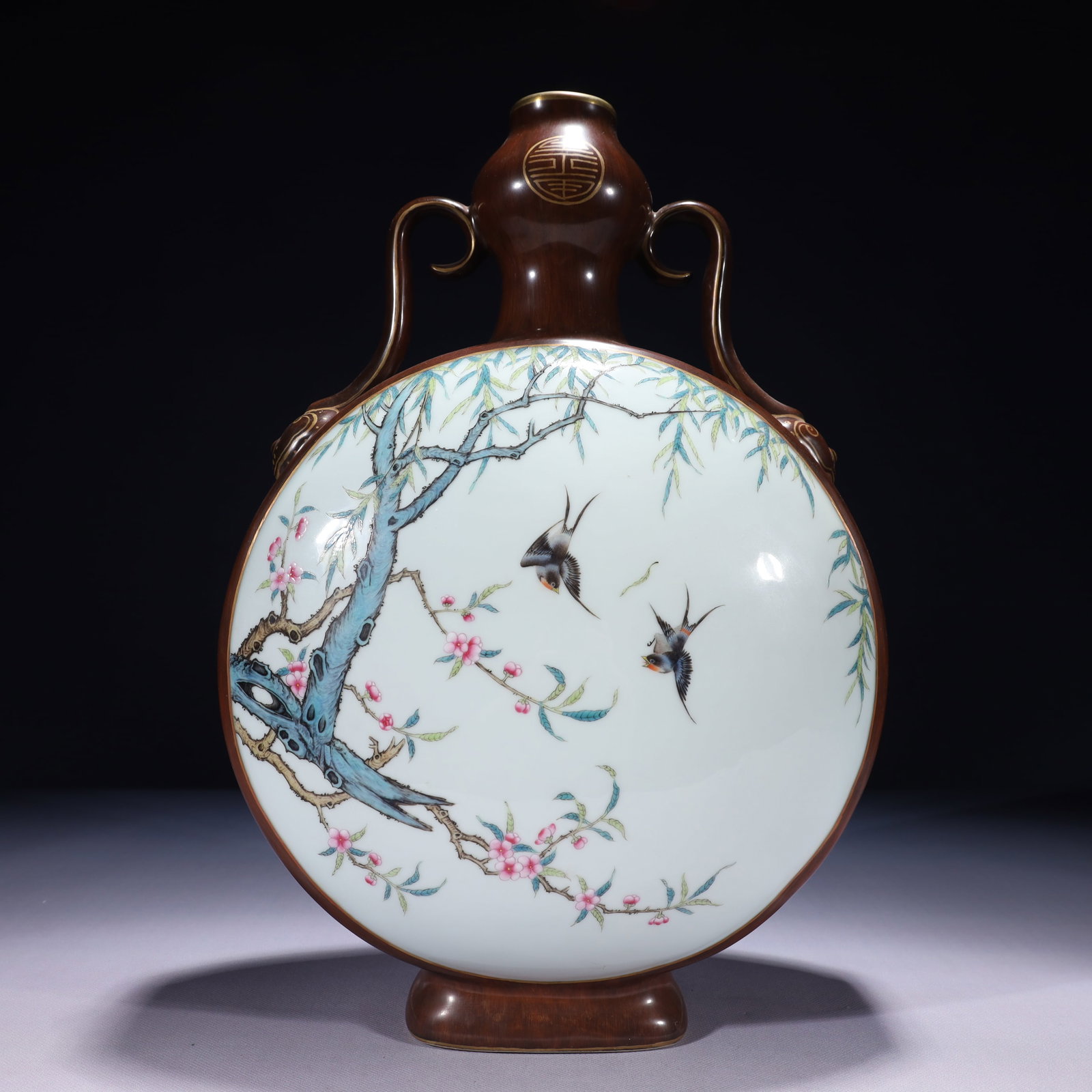An Exquisite Famille-Rose Painted Gold Flower and Bird Pattern Double-Ears Vase: An Exquisite Famille-Rose Painted Gold Flower and Bird Pattern Double-Ears Vase,Qing Dynasty,China,Qianlong Six-character Mark,Size:10.6inx5.1inx16.1in,Weight:4200g 粉彩描金