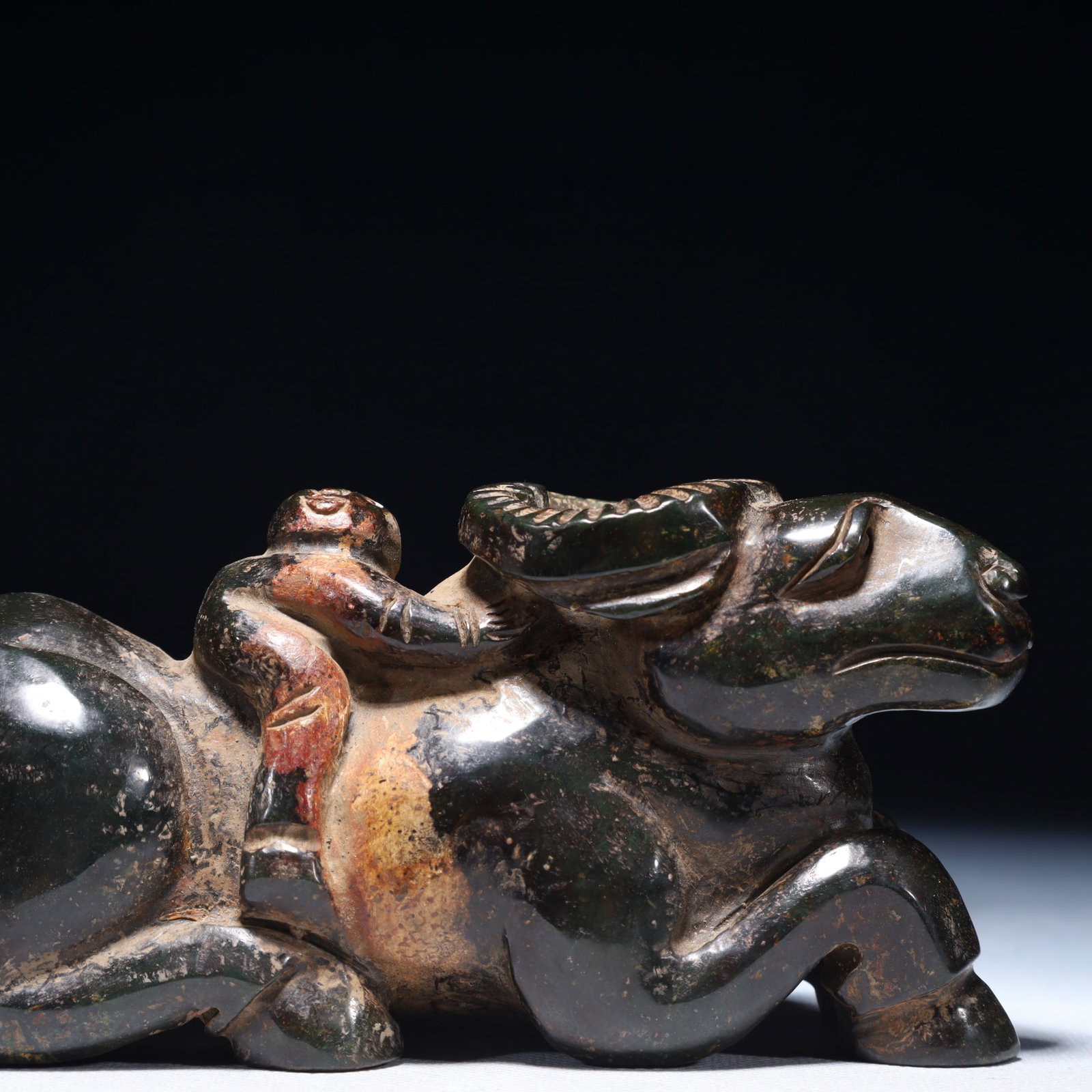 An Exquisite Jasper Sheep Ornament - 3