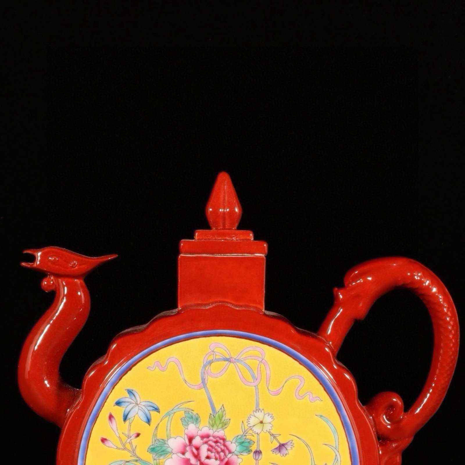 An Exquisite Red Glazed Enamel Flower Pattern Teapot - 2