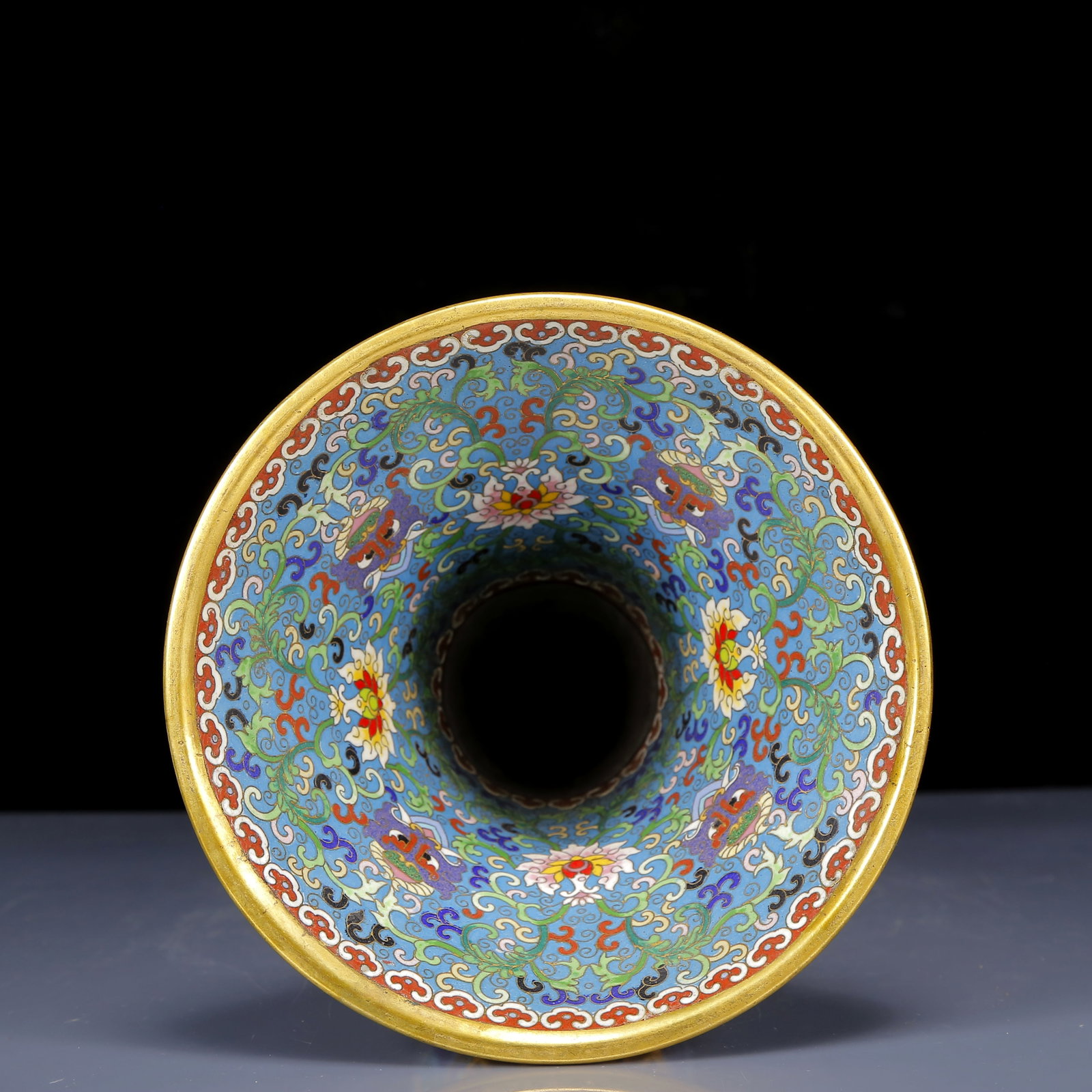 A Huge Cloisonne Beast-Face Pattern Vase - 9