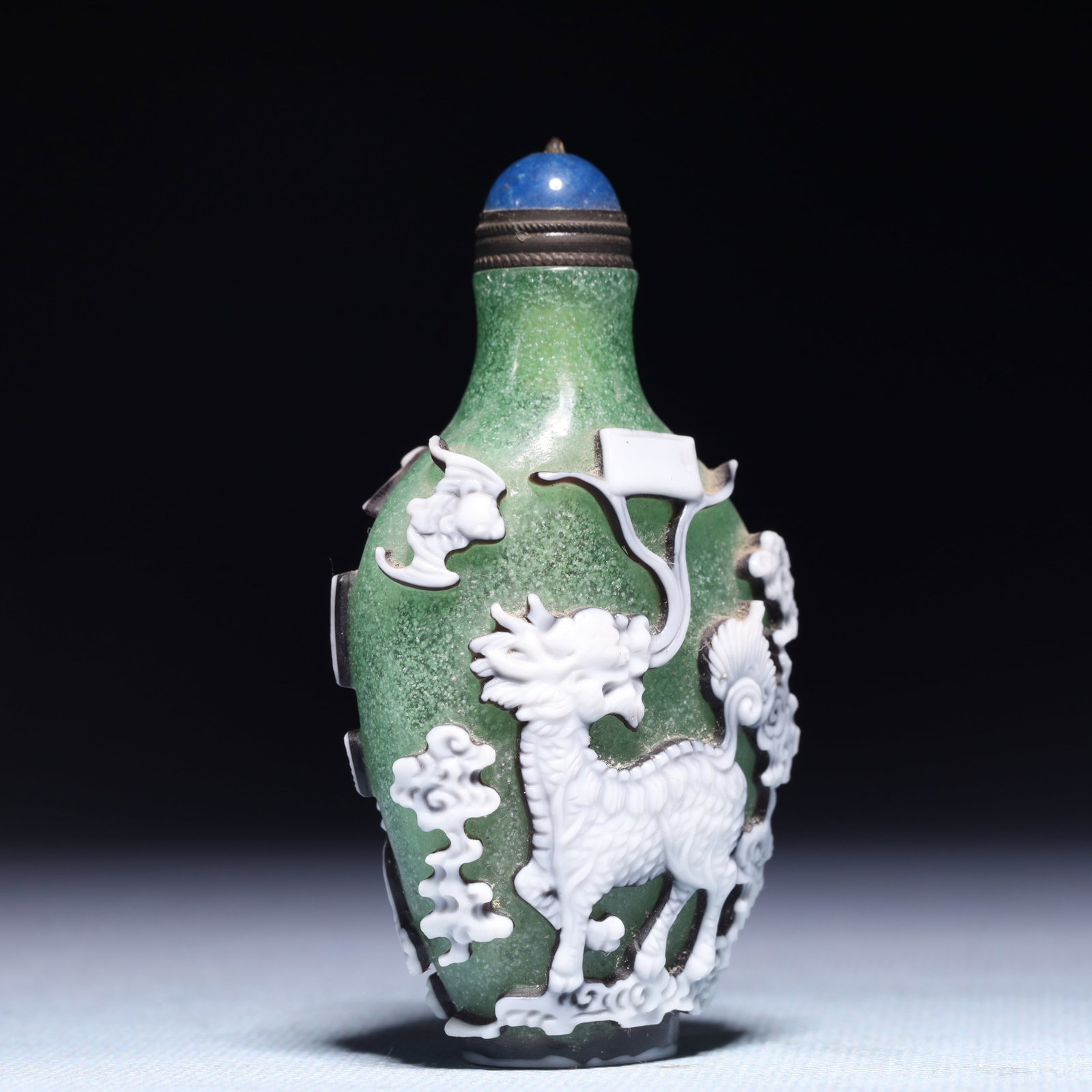 An Exquisite Glass Kylin Crane Pattern Snuff Bottle - 4