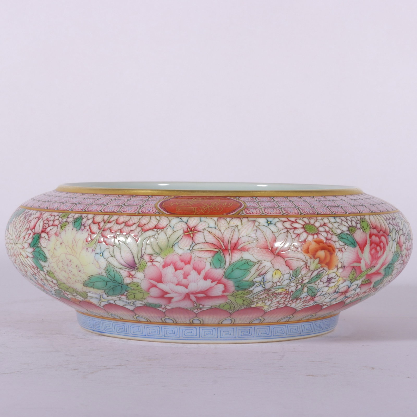A Huge Famille-Rose Painted Gold Flower Pattern Brush Washer: A Huge Famille-Rose Painted Gold Flower Pattern Brush Washer,Qing Dynasty,China,Qianlong Six-character Mark,Size:26inx6.7in 粉彩描金花卉纹笔洗,