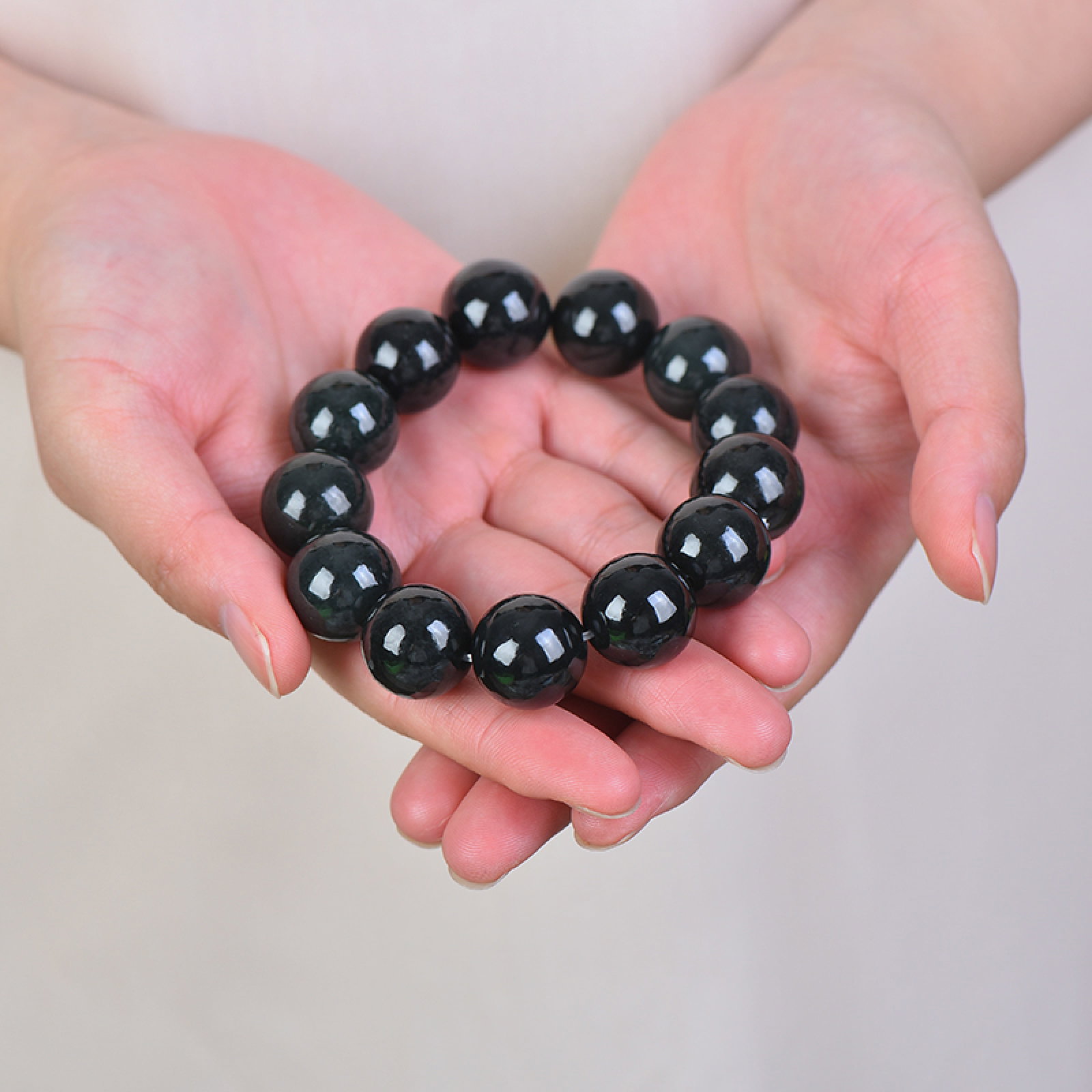 An Exquisite Sapphire Bracelets - 6