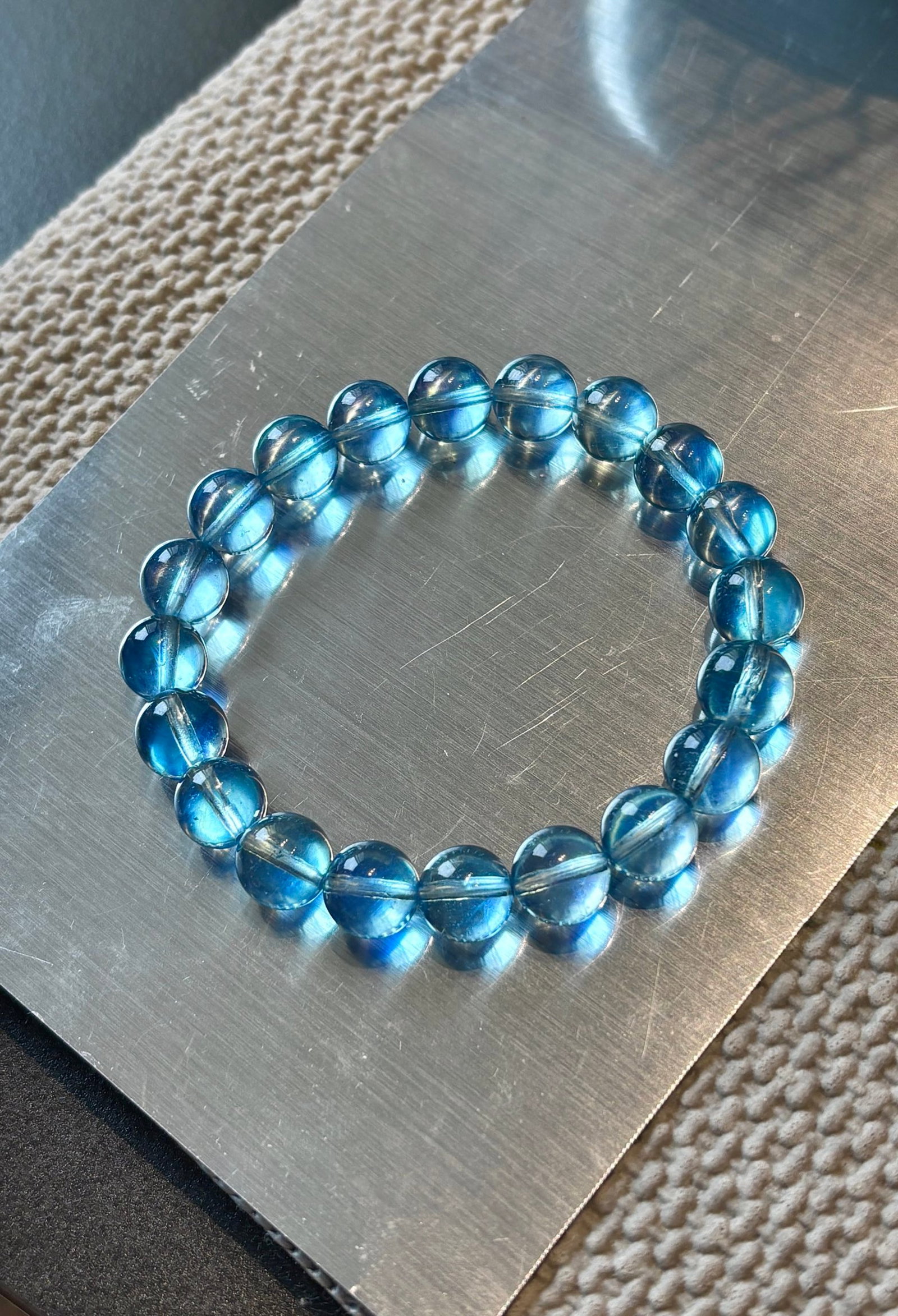 An Exquisite Aquamarine Bracelet: An Exquisite Aquamarine Bracelet,Size:0.4in,Weight:24.8g 海蓝宝手串