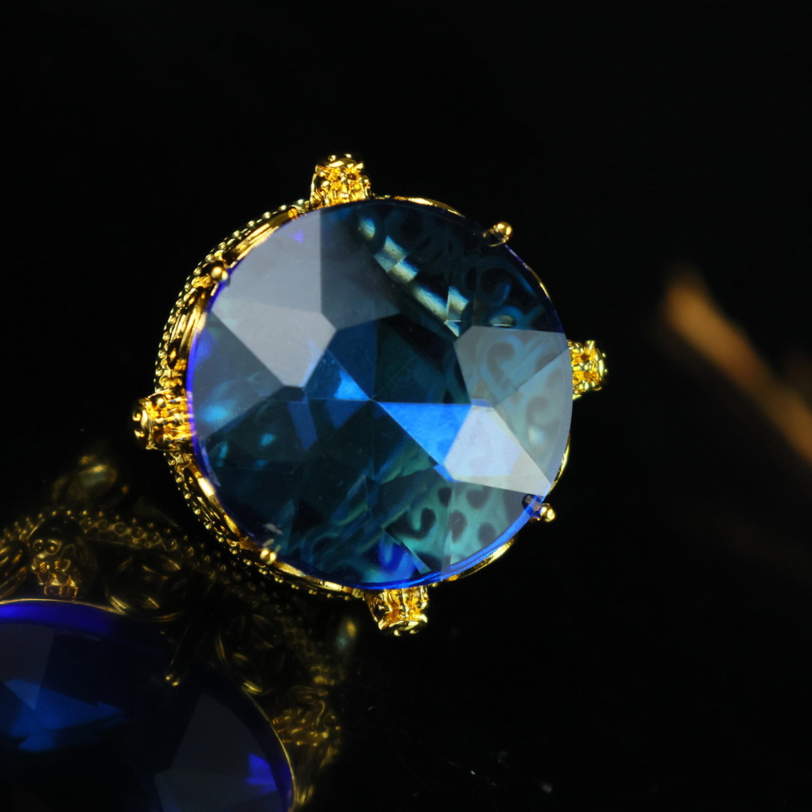 An Exquisite Ring - 4