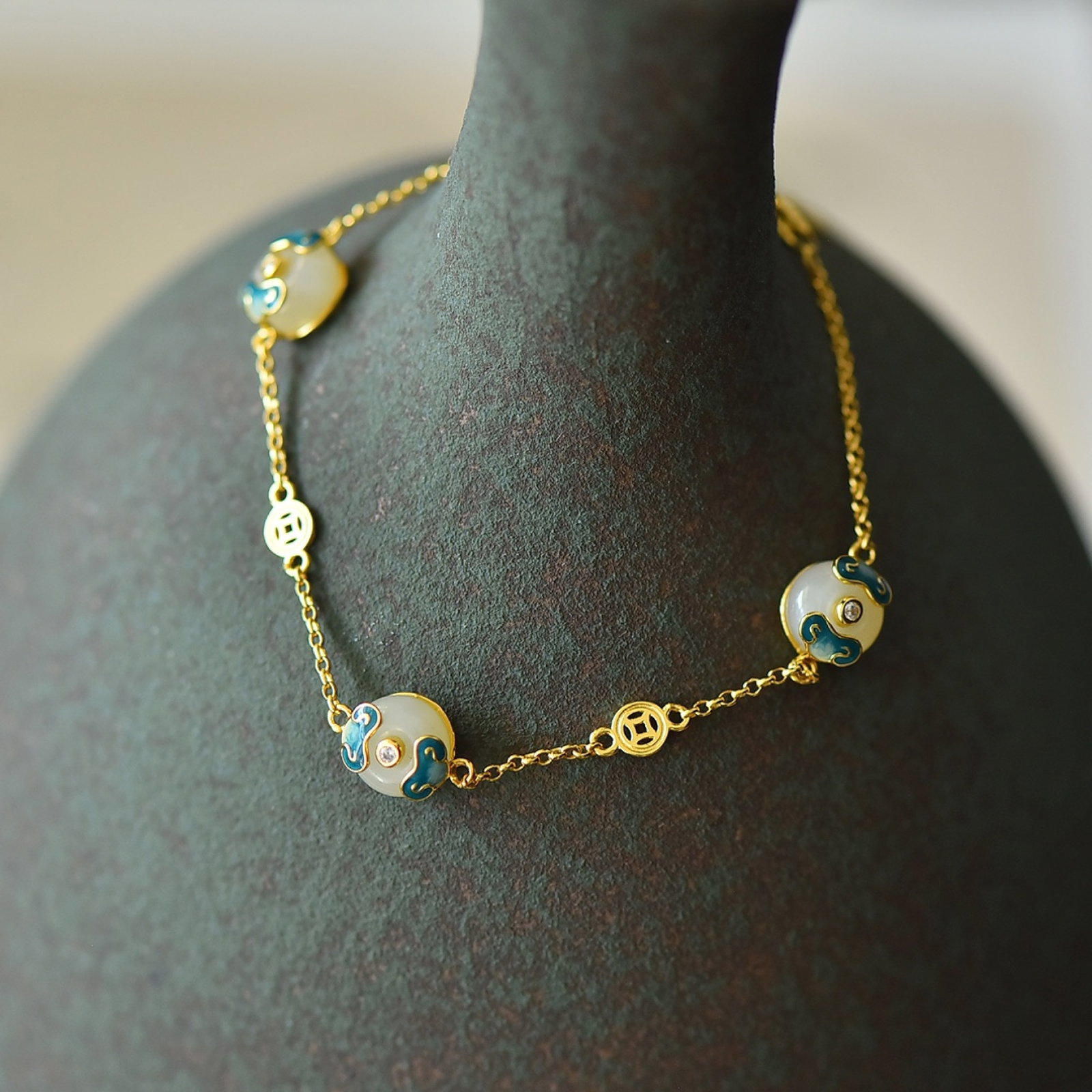 An Exquisite Sterling Silver-Gold Plated Inlaid White Jade Enamel Bracelet: An Exquisite Sterling Silver-Gold Plated Inlaid White Jade Enamel Bracelet, 纯银镀金镶白玉珐琅手链