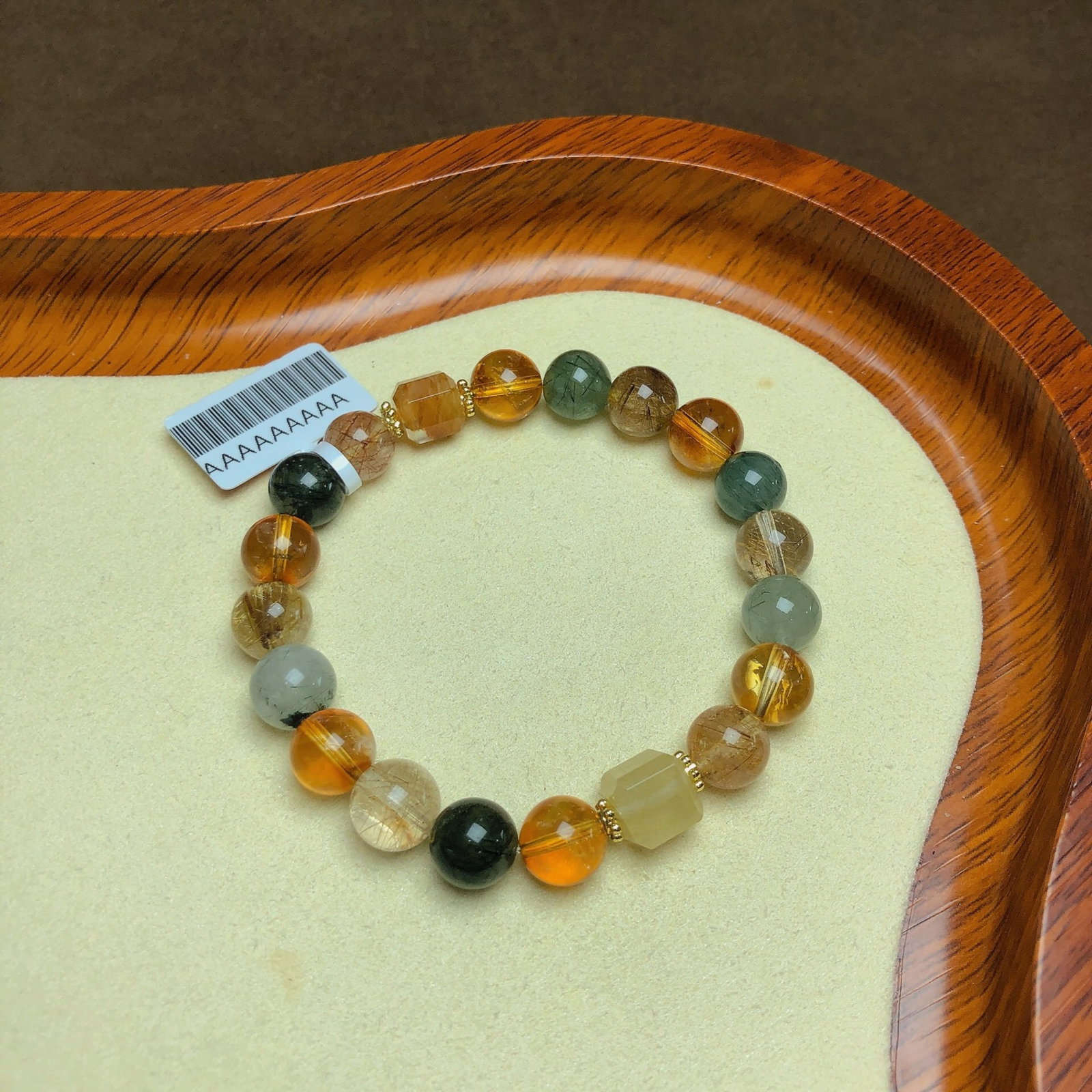An Exquisite Crystal Bracelet: An Exquisite Crystal Bracelet,Size:0.4in,Weight:24.8g 水晶手串