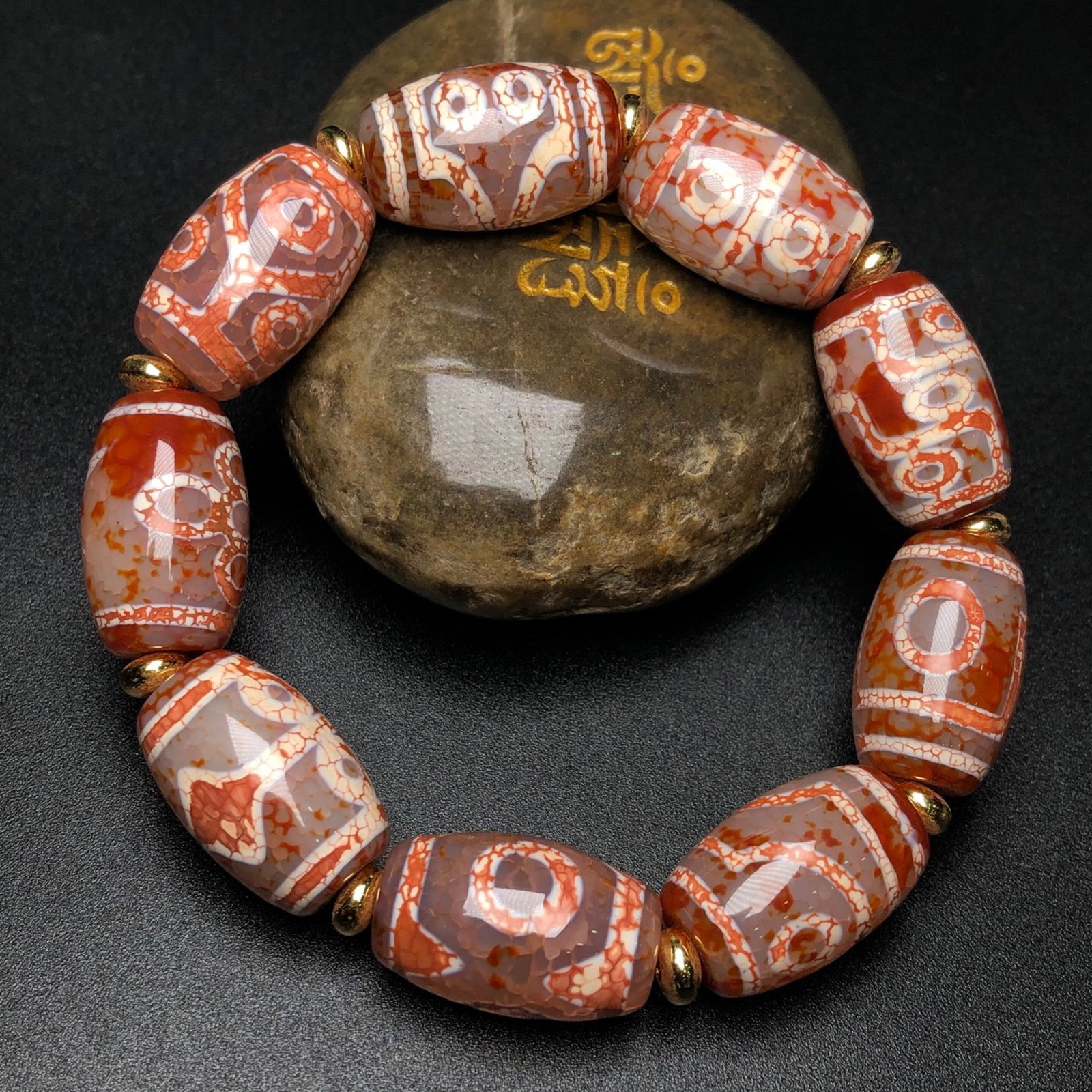 A Precious Dzi Bead Bracelets - 2