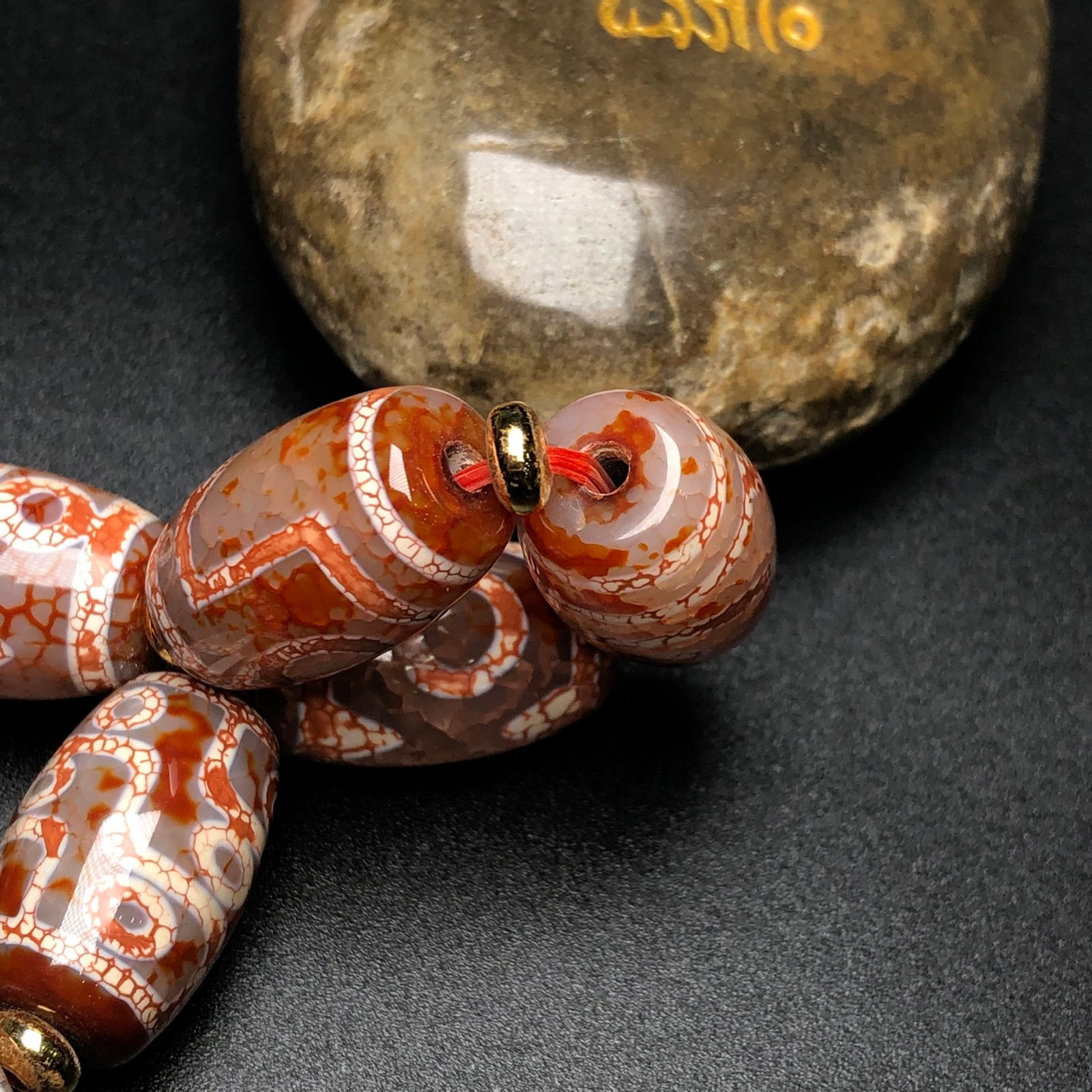A Precious Dzi Bead Bracelets - 8