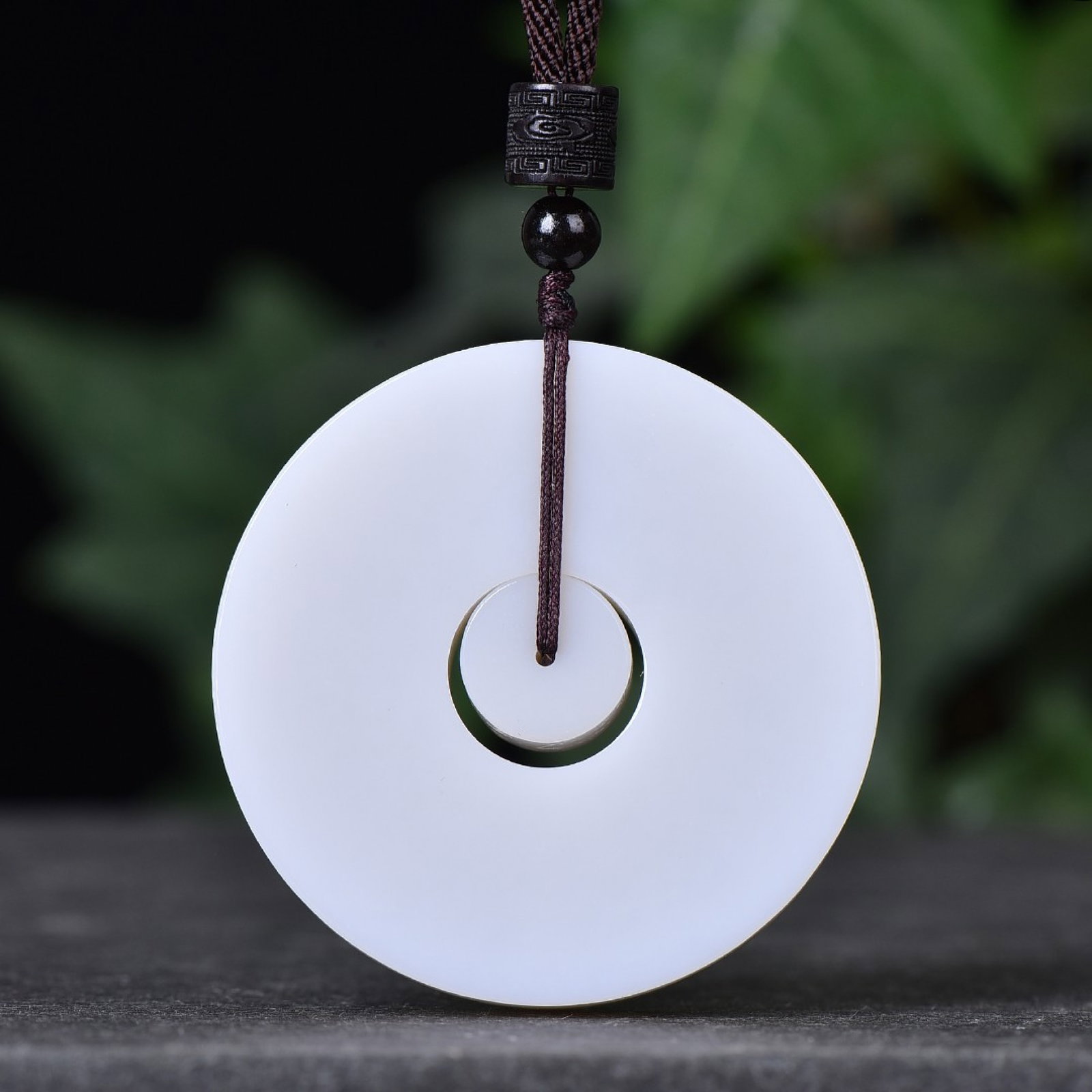 An Exquisite White Jade Pendant: An Exquisite White Jade Pendant,Size: 2inx2in 白玉挂件