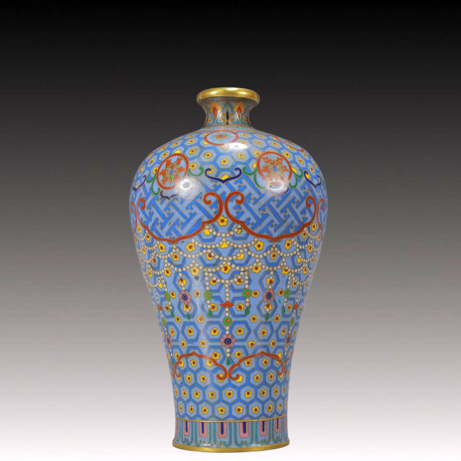 An Exquisite Cloisonne Flower Pattern Vase - 4