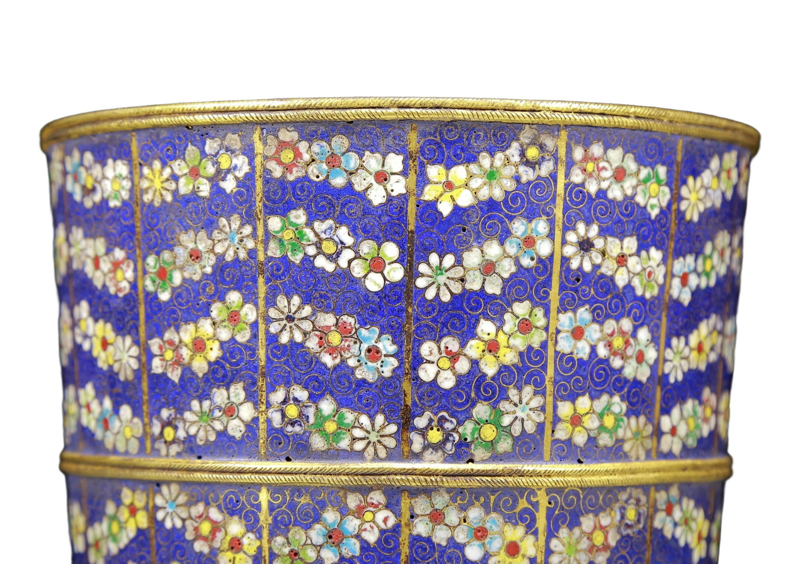 An Exquisite Cloisonne Flower Pattern Brush Pot - 2